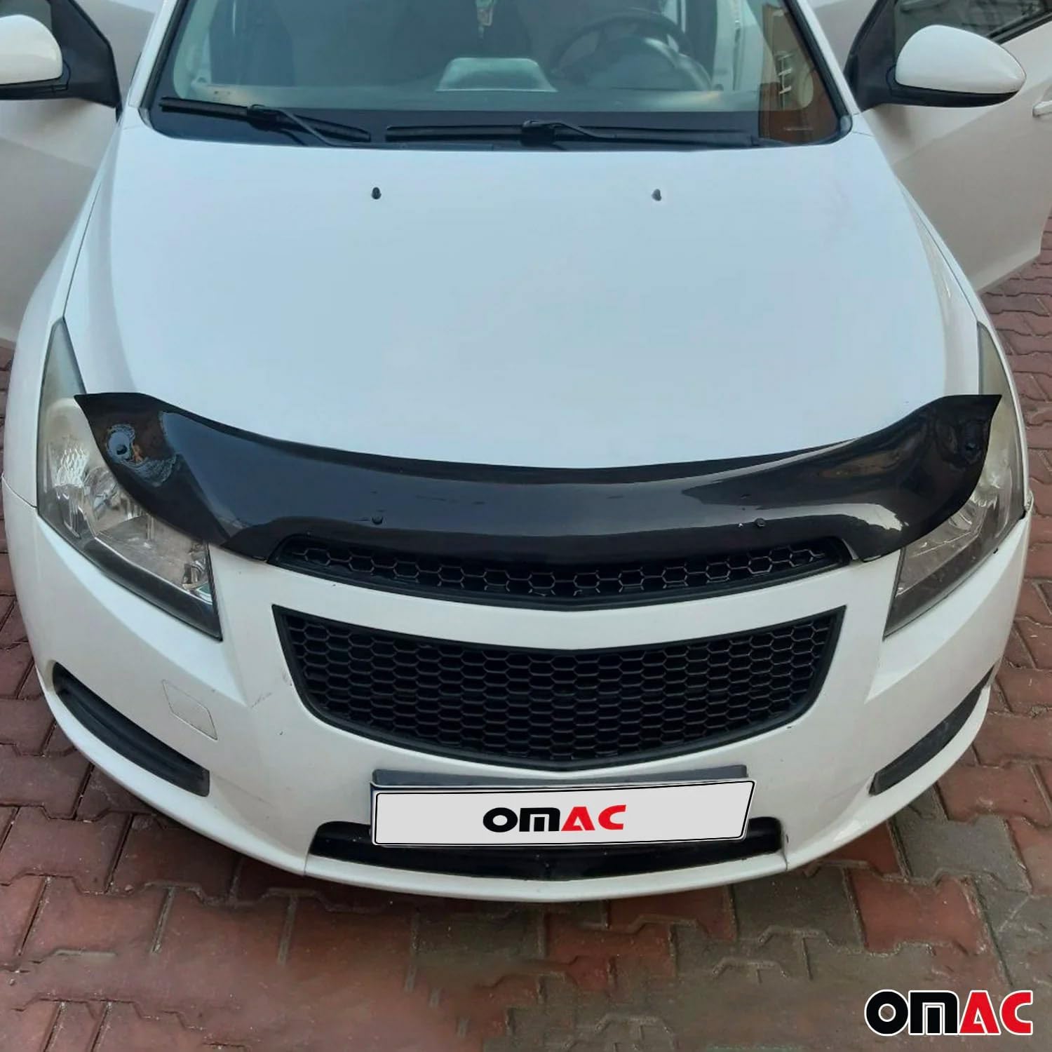 OMAC Set Bug Shield Hood Deflector & Window Visor for Chevrolet Cruze 2011-2015 Sedan 5Pcs