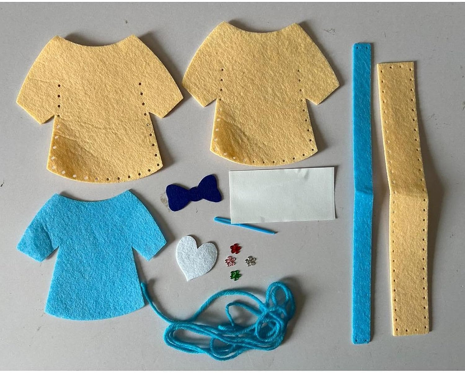 CALANDIS™ DIY Sewing Kit Lightweight Cartoon Felt Handbag Material Child Sewing Crafts Clothes | Craft Kits | Kids Crafts