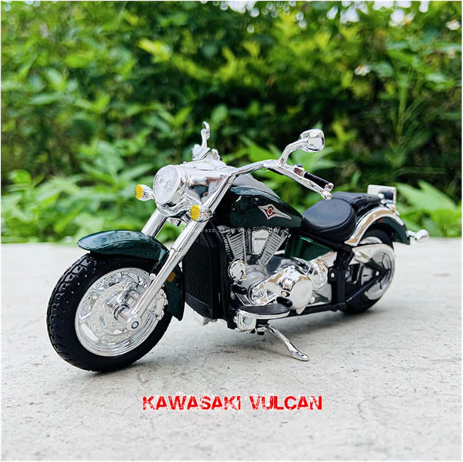 1:18 Kawasaki Vulcan Die-cast Motorcycle Model Alloy Collection Hobby Model Gift Cross-Country