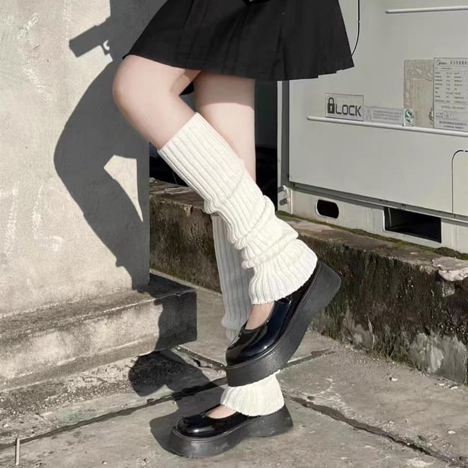 JSTHHTT 3 pary damskich ocieplaczy na nogi, zimowe ocieplacze na nogi, bez stóp, ciepłe skarpety do tańca lub baletu długi but ocieplacze na nogi (40 cm), czarny, biały i szary, rozmiar uniwersalny