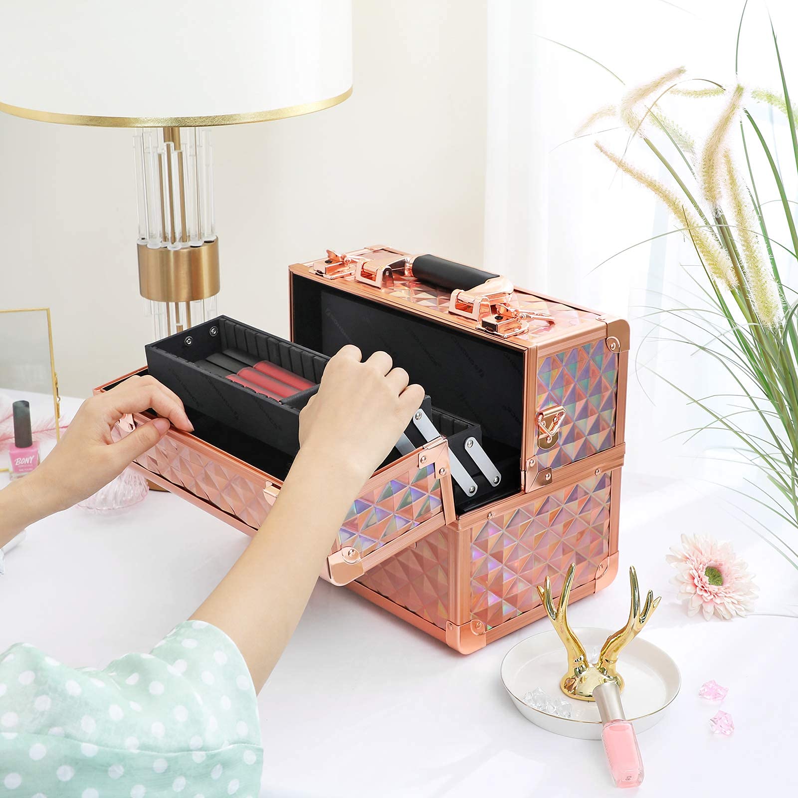 SONGMICS Kosmetikkoffer Schminkkoffer, Make-up Aufbewahrung, Organizer für die Reise, für Friseure und Visagisten, abschließbare Box mit Tragegurt, roségold metallic JBC323RD