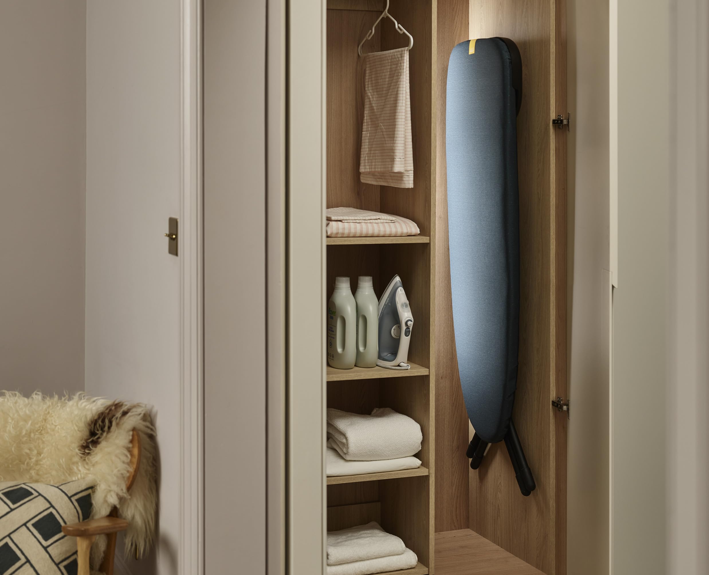 Amazon.co.jp : Joseph Joseph Glide Plus アイロン台 110 x 33cm  