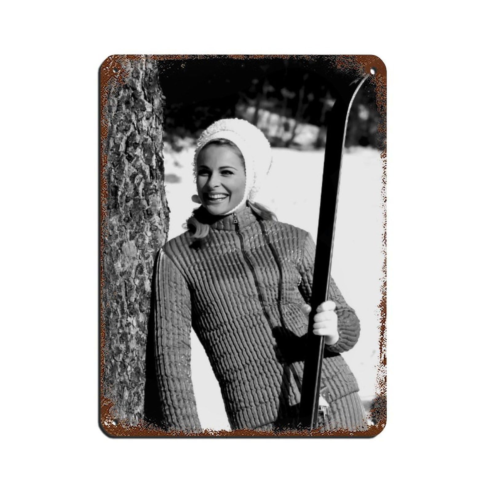 Vintage Woman Ski Photo, Vintage Skiing Poster Tin Sign Vintage Metal Pub Club Cafe Bar Home Wall Art Decoration Poster Retro 12x16inch(30x40cm)