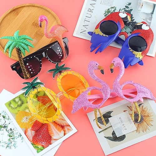 Vista 4 de POPLAY 4 pares de gafas de sol Luau para fiesta, divertidas gafas de sol tropicales hawaianas, flamenco, coco, piña, guacamayo, playa, accesorios