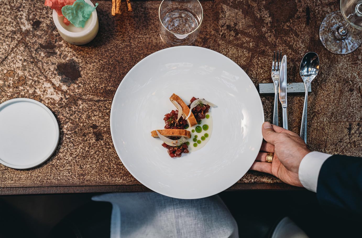 JOCHEN SCHWEIZER Geschenkgutschein: Dinner in the Dark für 2 Schlierbach