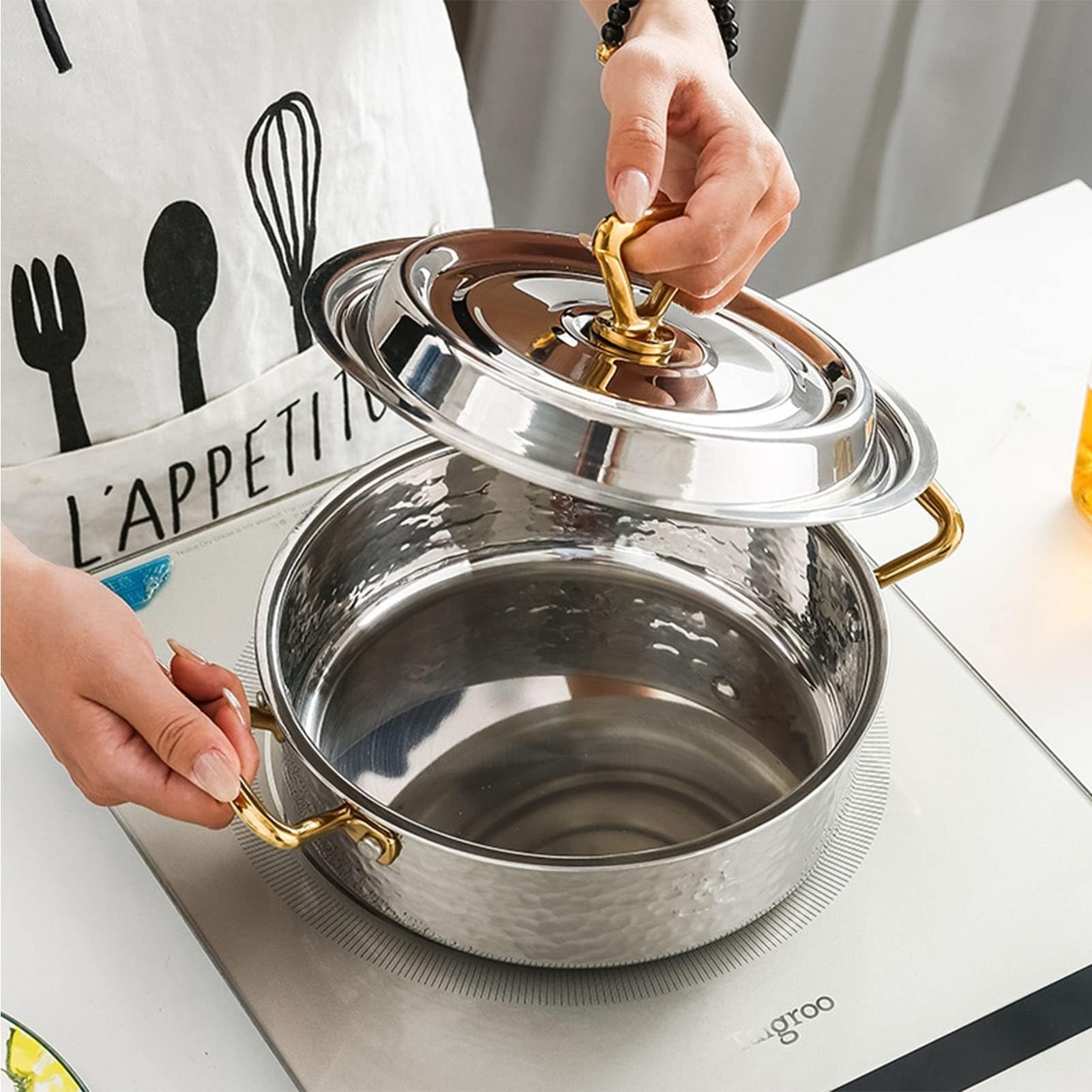 Garnek do zupy - garnek do zupy ze stali nierdzewnej, płytkie garnek do zupy ze stali nierdzewnej, naczynia kuchenne z wzorem młotka, garnek do mleka o dużej pojemności z pokrywką (srebrny, 24 cm)