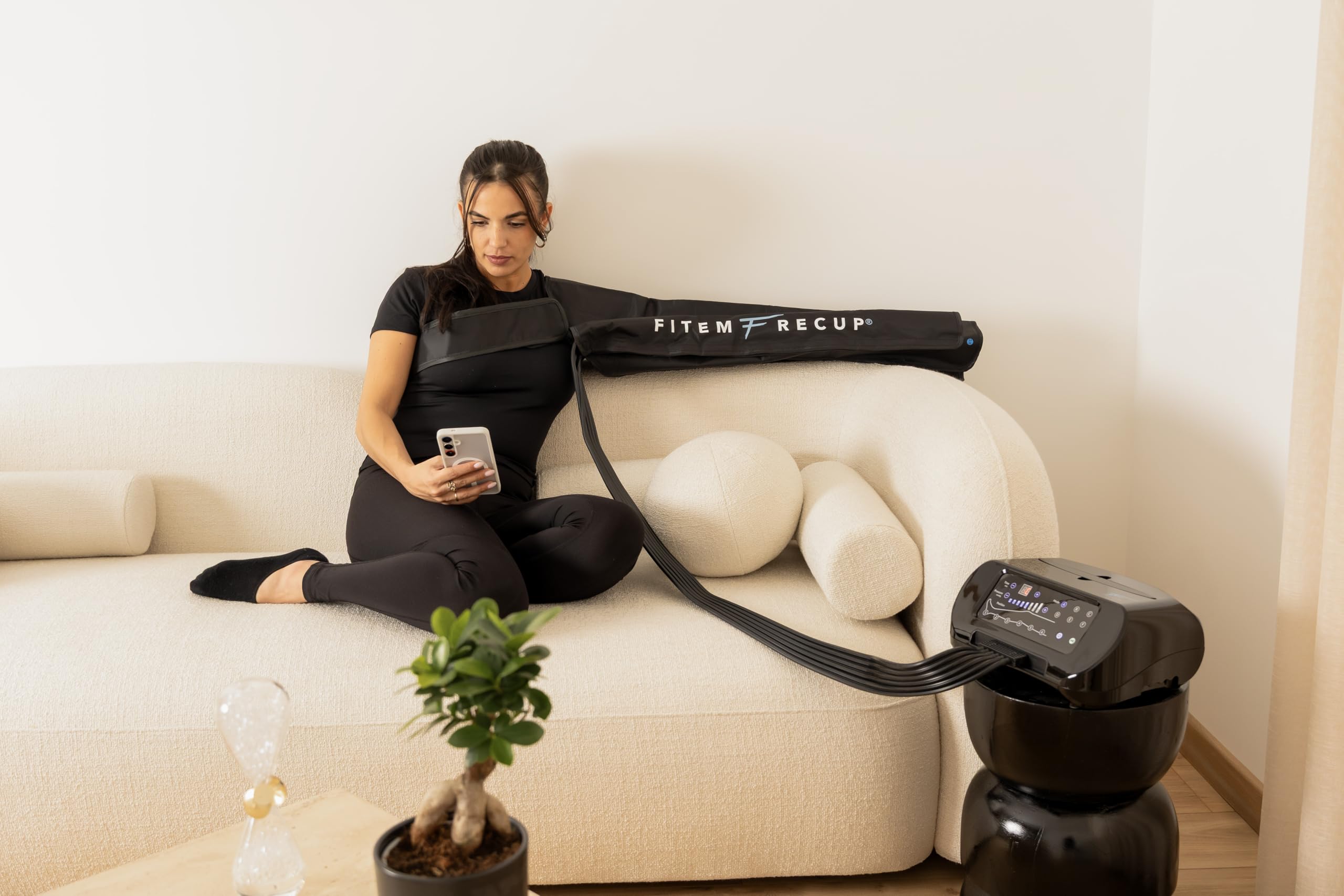 FITEM Pack Manga de Brazo Confort 6 – (1 Unidad) – Presoterapia de 6 Cámaras – Masaje Reforzado – Drenaje Linfático – Recuperación Muscular – Dispositivo Casero