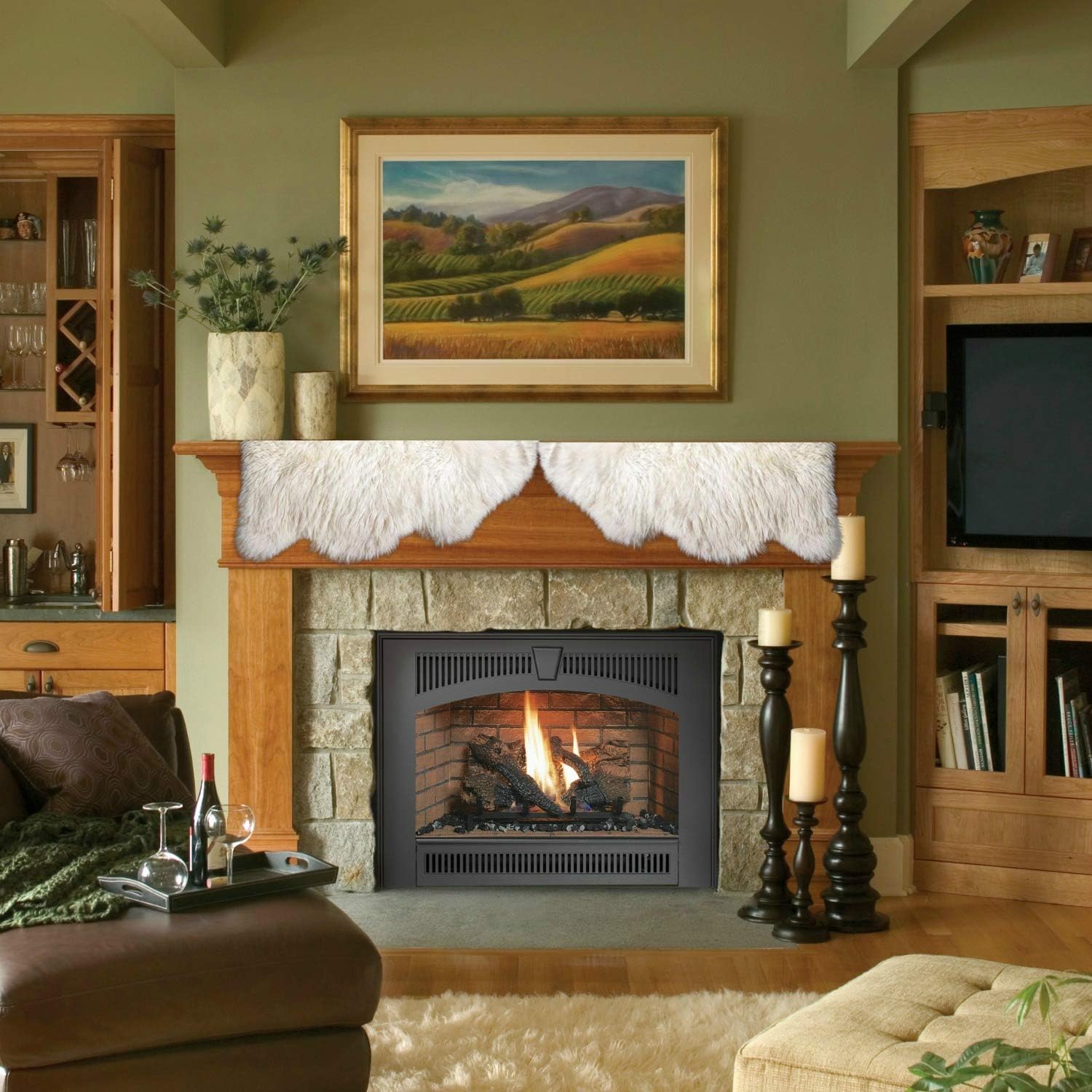 Christmas Mantle Decoration - Faux Snow - White Shag Faux Fur Sheepskin Pelt (2'x3', Natural Off White)