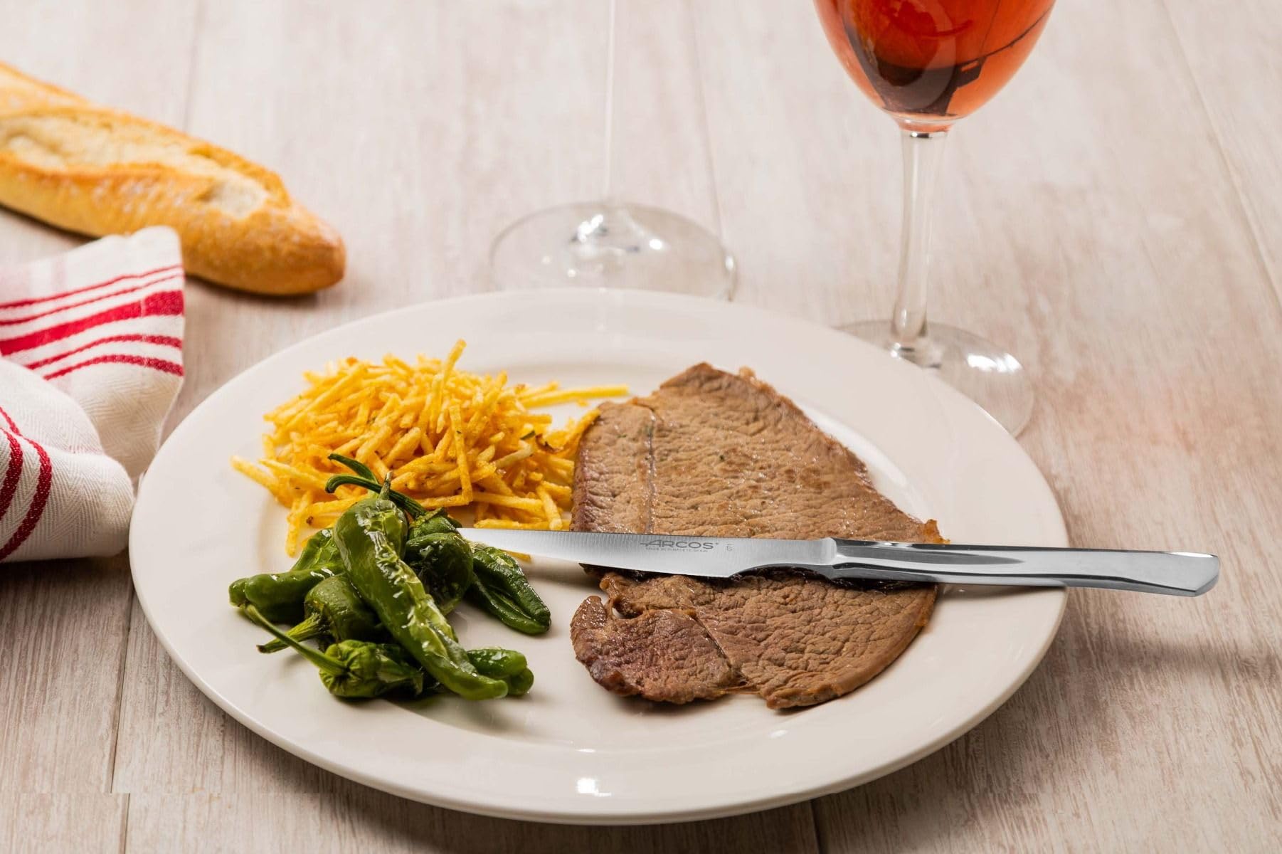 Arcos Set di 6 Coltelli da Bistecca da 4.3 pollici, Pacco di Coltelli Tascabili con Taglio Liscio per Tagliare e Filettare la Carne, Lama e Manico in Acciaio Inossidabile Monoblocco, Serie Mesa