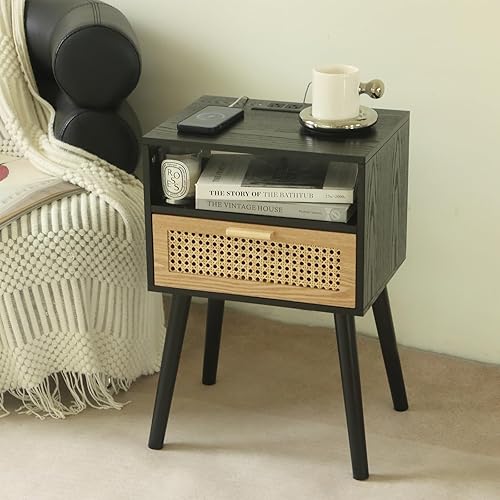 Miniatura 5 de MaxSmeo Mesita de noche de estilo mitad de siglo moderna con estación de carga, mesas de noche con cajón de ratán, mesita de noche pequeña de madera
