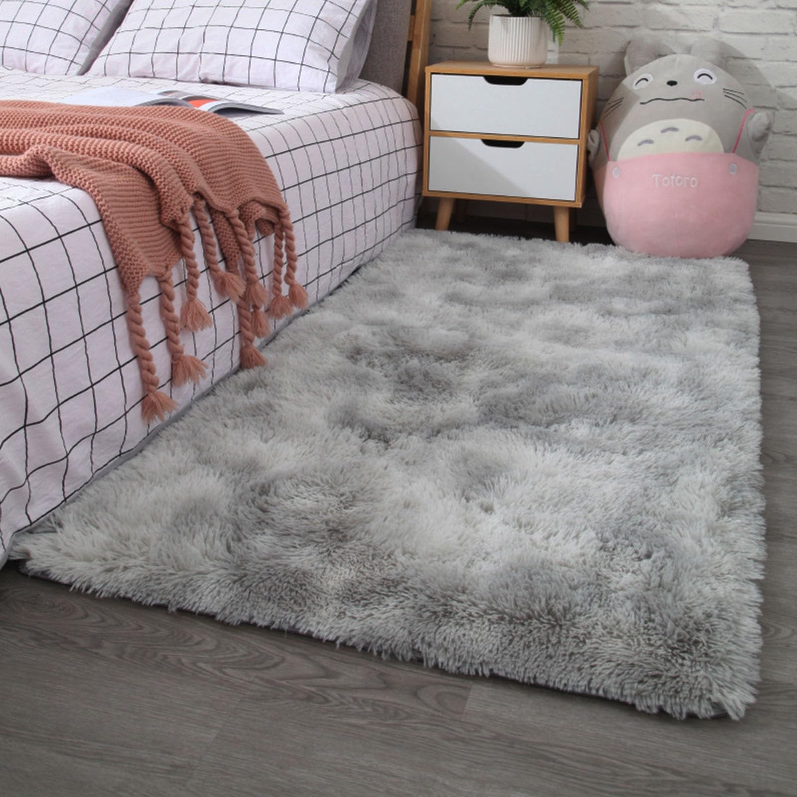 Tapis moderne antidérapant pour sécuriser le salon des enfants