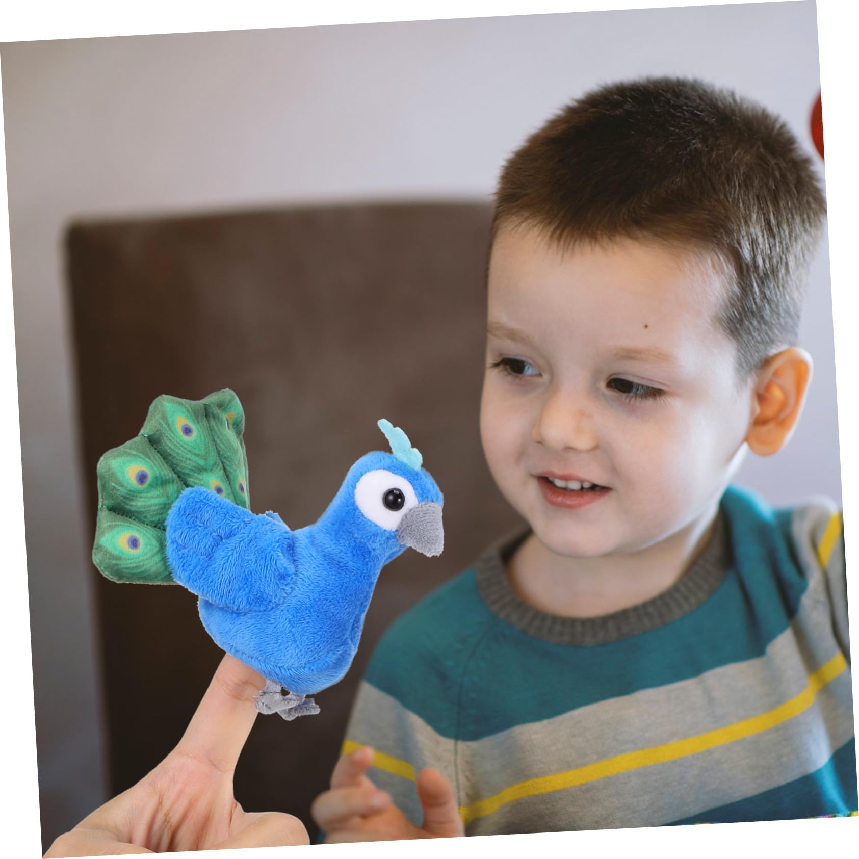 VICASKY Marionnette à Doigt Mini Paon Peluche pour Garçon et Filles, Taille Petite, Accessoire de Marionnette Animale Interactive, Jouet Éducatif pour Tout-Petits et Contes, pour Voyages,