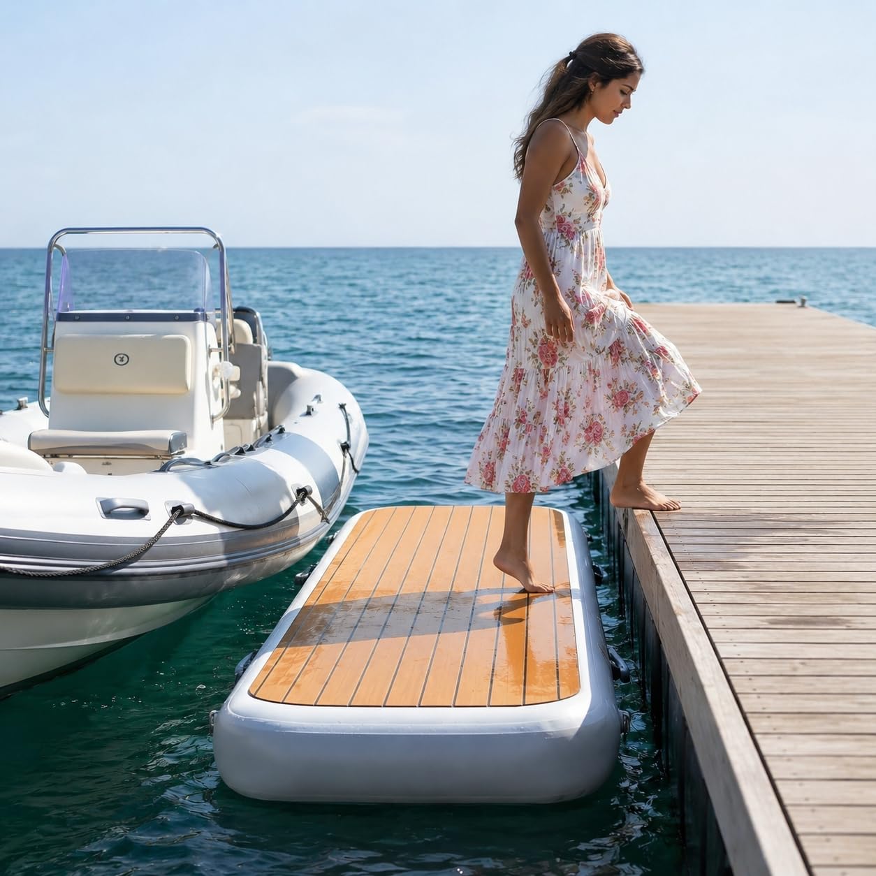 aufblasbare Gangway 230 * 60 * 17cm, bis 140 kg belastbar, mit Eva Belag in Teak Optik, inkl. Pumpe, Tragetasche, Reparaturset