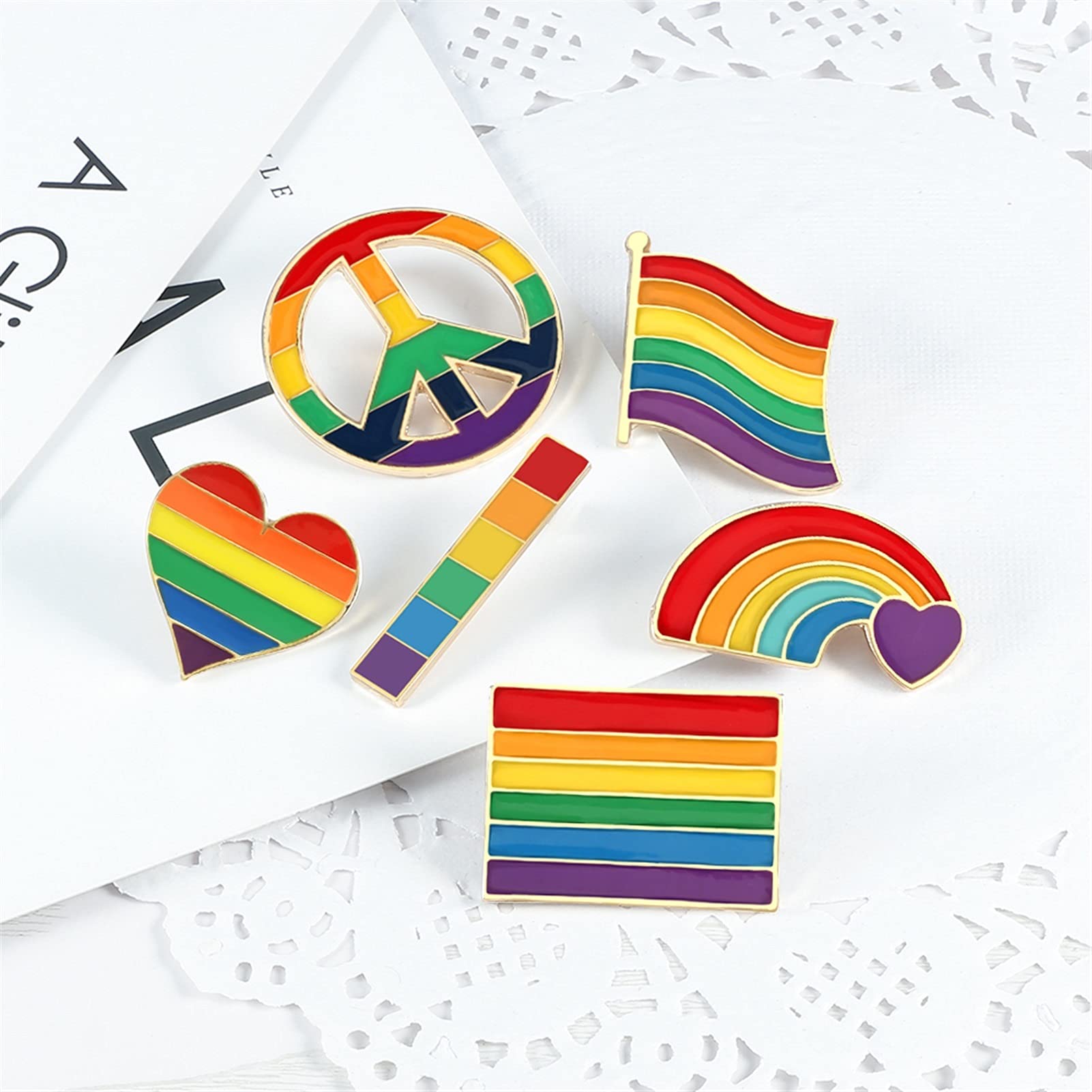Brosche Cartoon Regenbogen Pride Pins Flagge Herz Emaille Bunter kreativer Schmuck