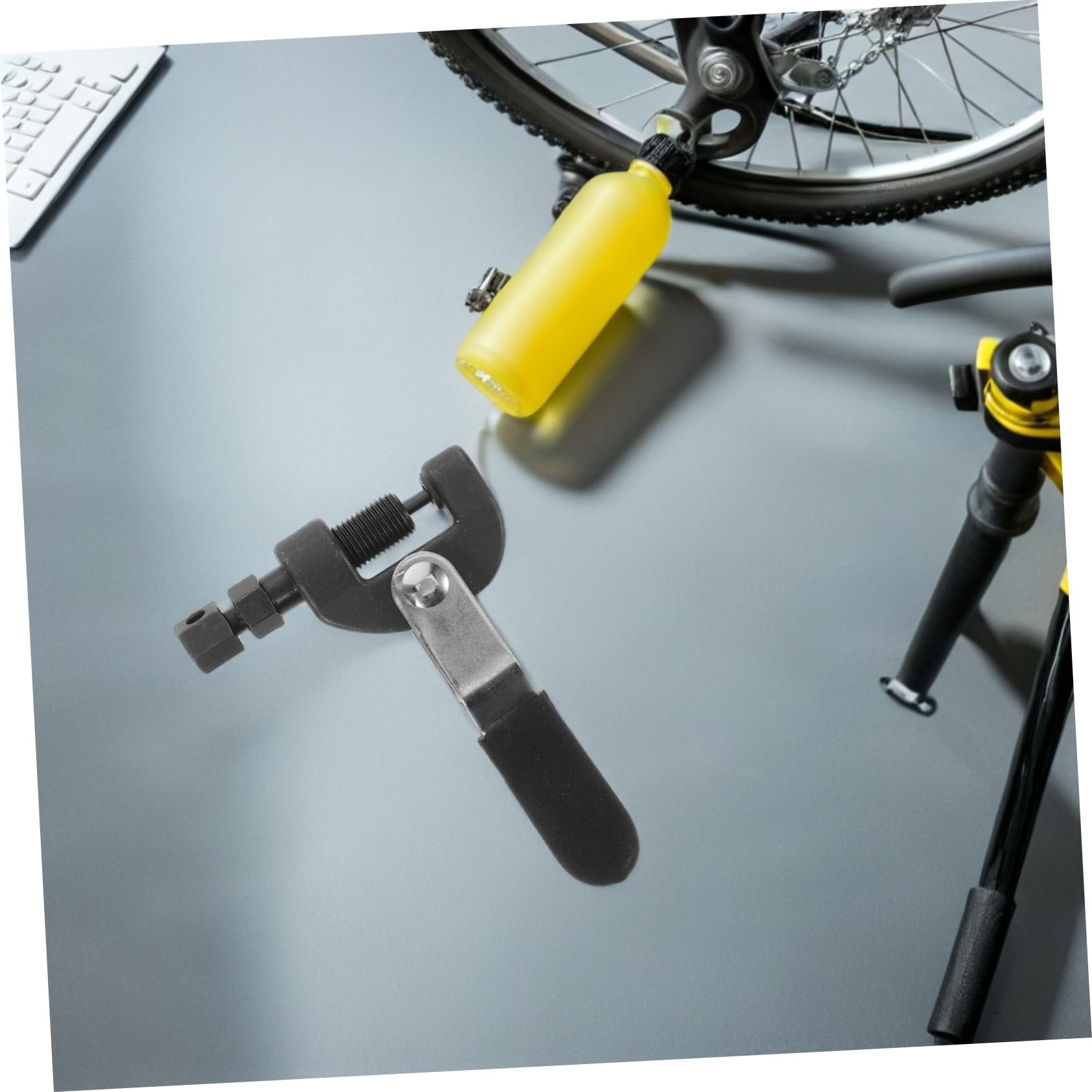 BESTYASH Utensile per Rompere Catena Rulli Rompicatena per Motociclette e Biciclette Strumento per Rimozione Maglie e Rivettatura Catena