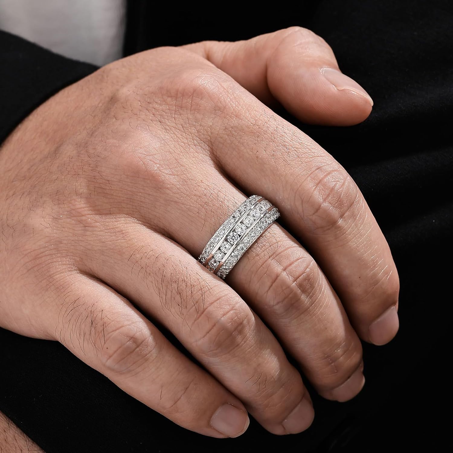 SHELOVES Moissanite Wedding Bands for Men Round D Color VVS1 Clarity 925 Sterling Silver Mens Wedding Rings for Him Sz 8-13