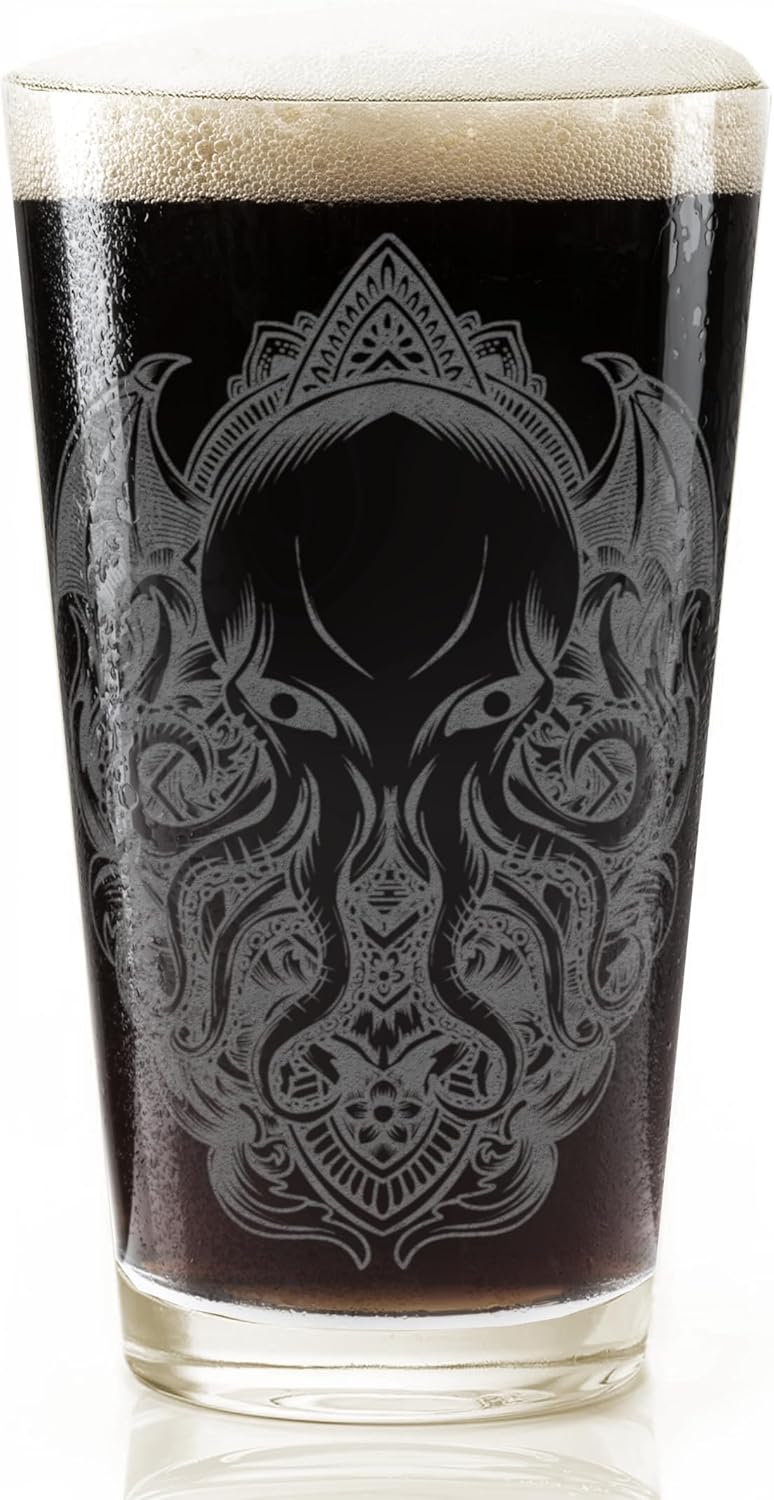 CTHULHU Engraved Beer Pint Glass | Wings & Fire Design | Lovecraftian Monster Gift & Decor!