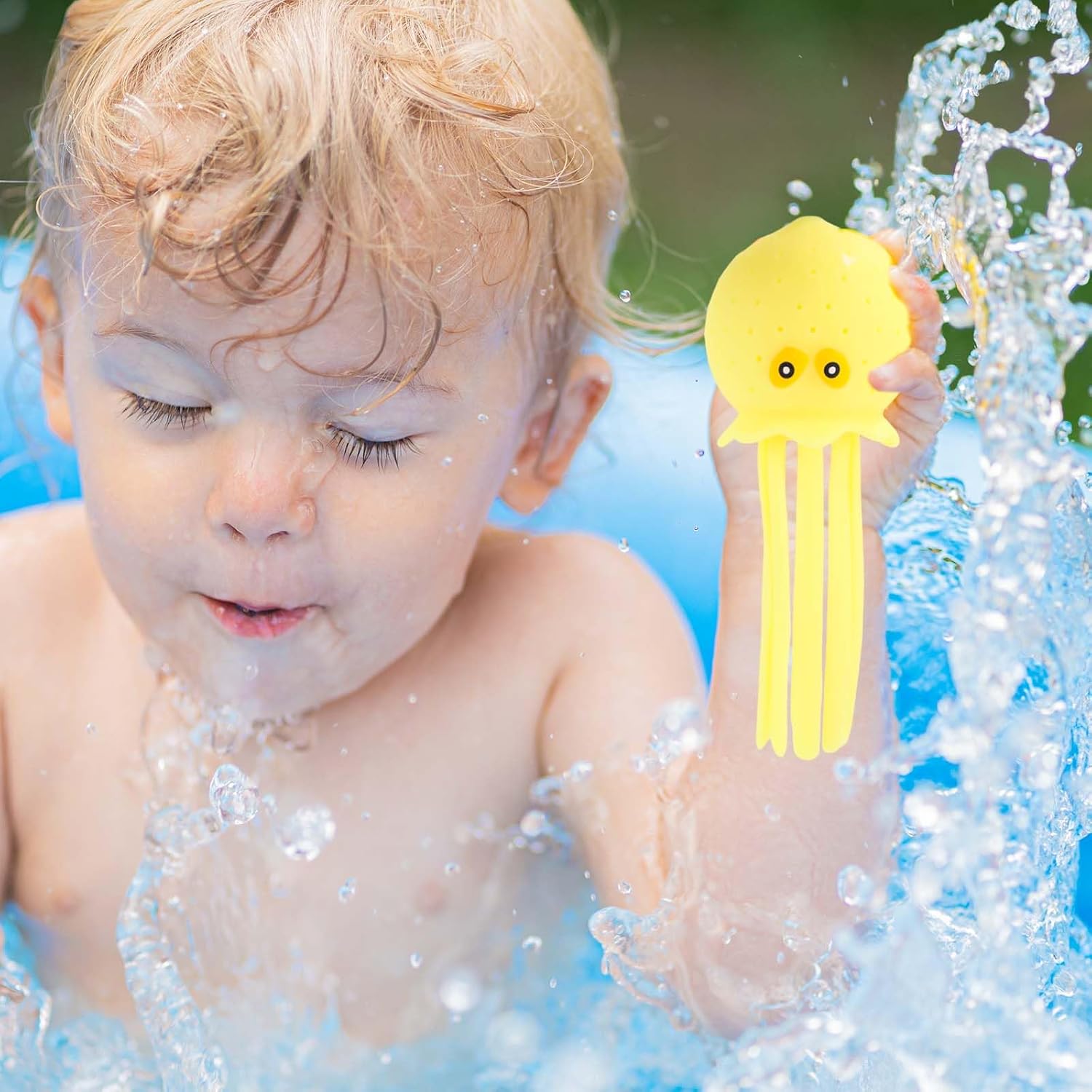 4pcs Octopus Water Balls, Multicolored Octopus Floating Pool Toys for Kids, Soft Sensory Octopus Bath Splash Toys for Swimming Pool, Beach, Bag Fillers, Party Favors, Summer