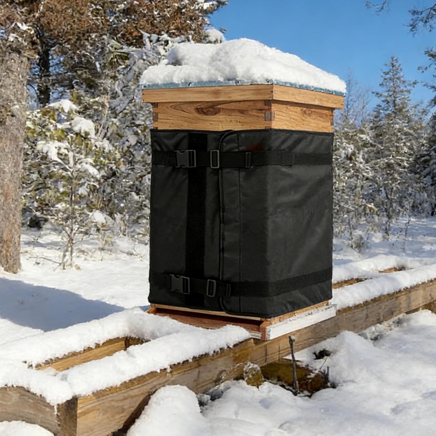 Beehive Wrap for Winter Protection, Waterproof, 76.4 X 24.8 in, Adjustable Straps, 600D Oxford Cloth & Pearl Cotton