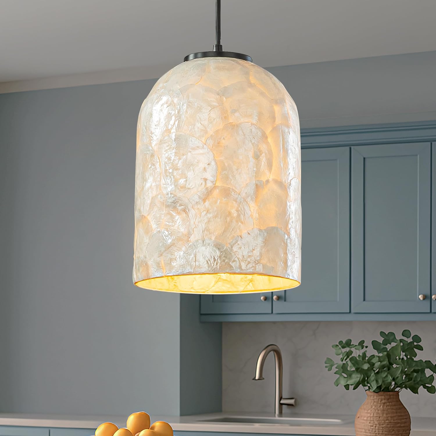 ALOADECOR 1 Light W7 in Small Coastal Capiz Shell Pendant Light Modern Farmhouse Cylinder Hanging Light Whit Natural White Seashells for Kitchen Island