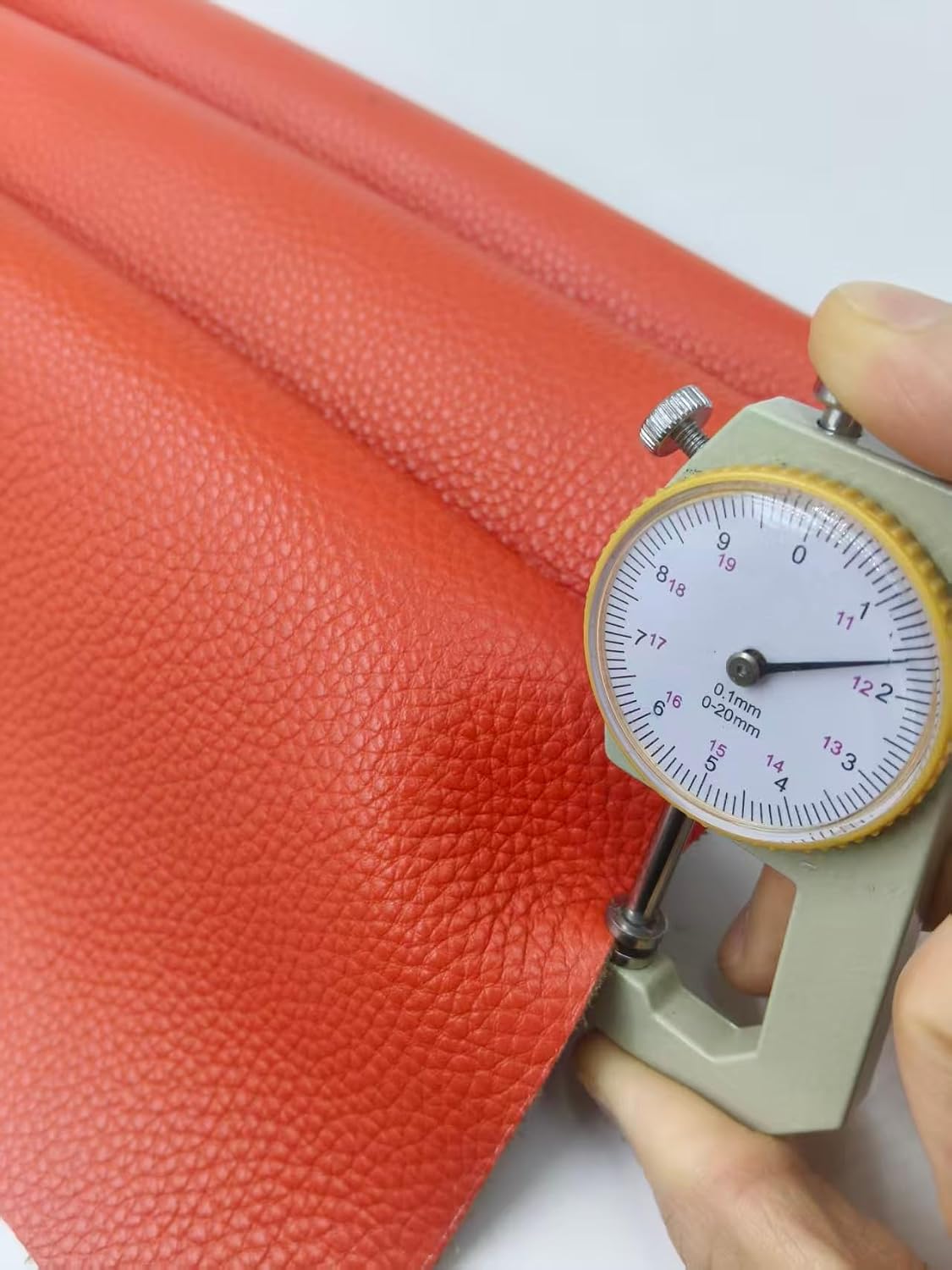 YiJiaXiang Pebbled Embossed Leather, 1.8-2.0mm Thick, Ideal for All Kinds of Bags & Backpacks (Orange 12" x 24 ")