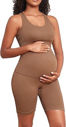 Womens Maternity 2 Piece Outfit Set - Bra & Shorts for Pregnancy - Yoga workout Lounge Wear Sets