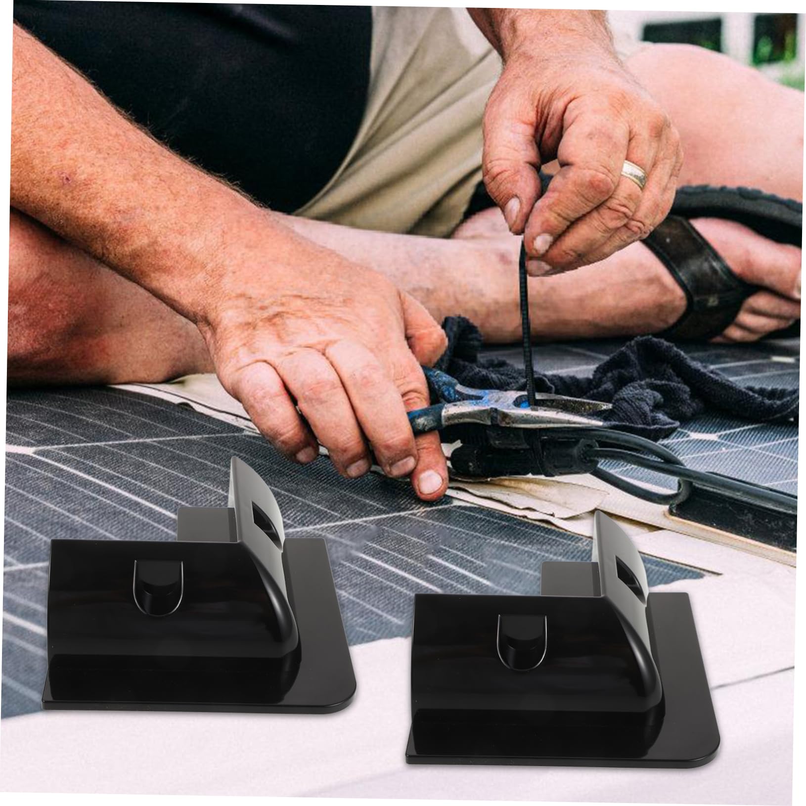 Supporto per Pannello Fotovoltaico per Camper, Abs Nero, Installazione senza Foratura, 4 Pezzi, per Roulotte e Pannelli Solari