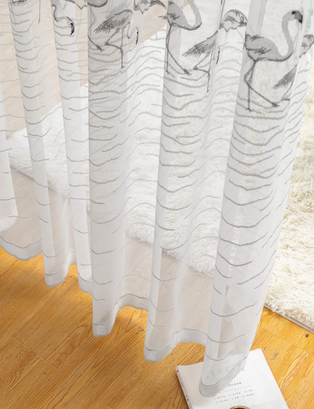 Lactraum - Tenda per cameretta Bambina, in Voile con Ricamo in Stile Fenicottero, Colore: Bianco Trasparente, Weiß Flamingo mit Ösen, 300 x 245 cm