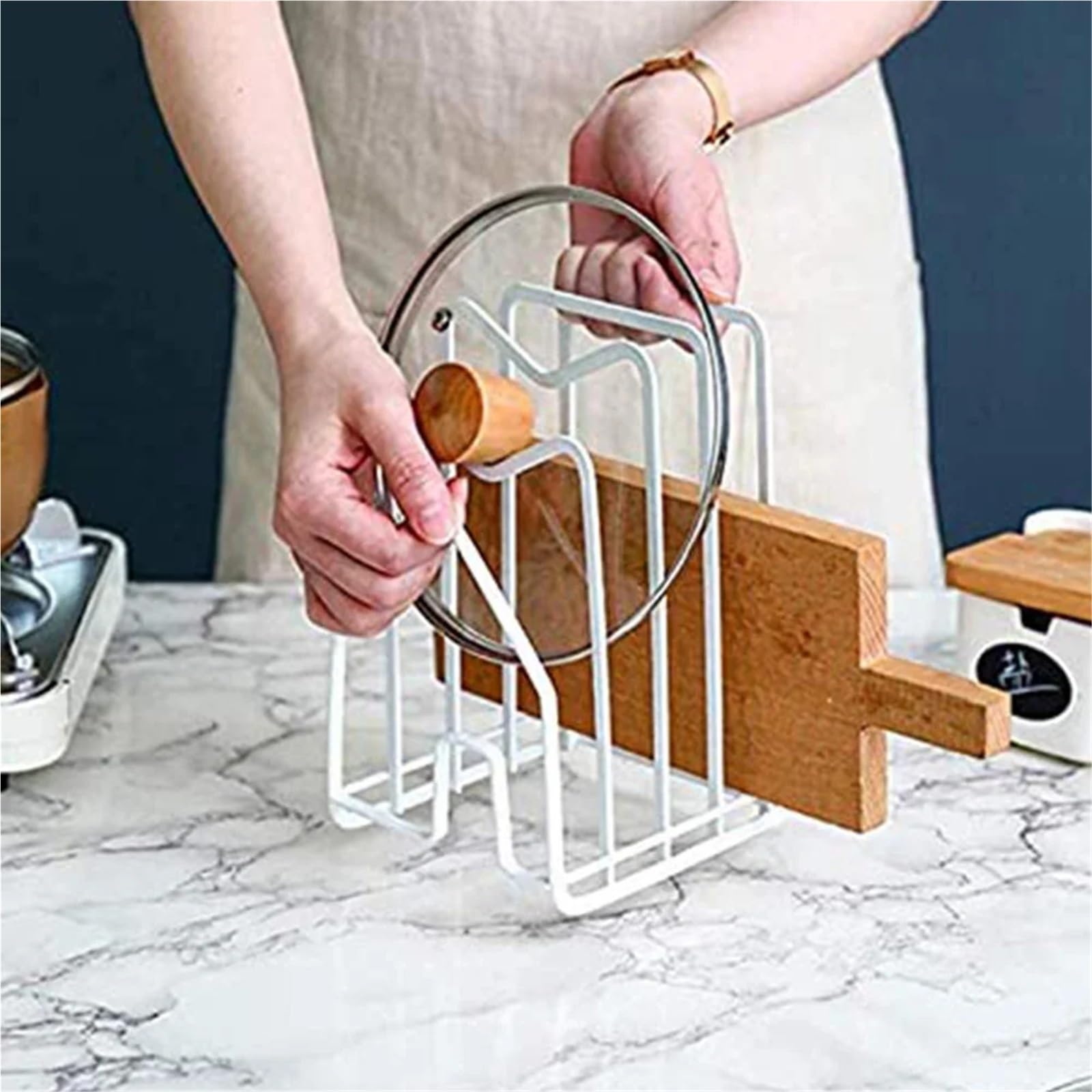 Set da cucina: tagliere autoportante e supporto per coperchio pentola, per padelle e taglieri (bianco, 2 pezzi)