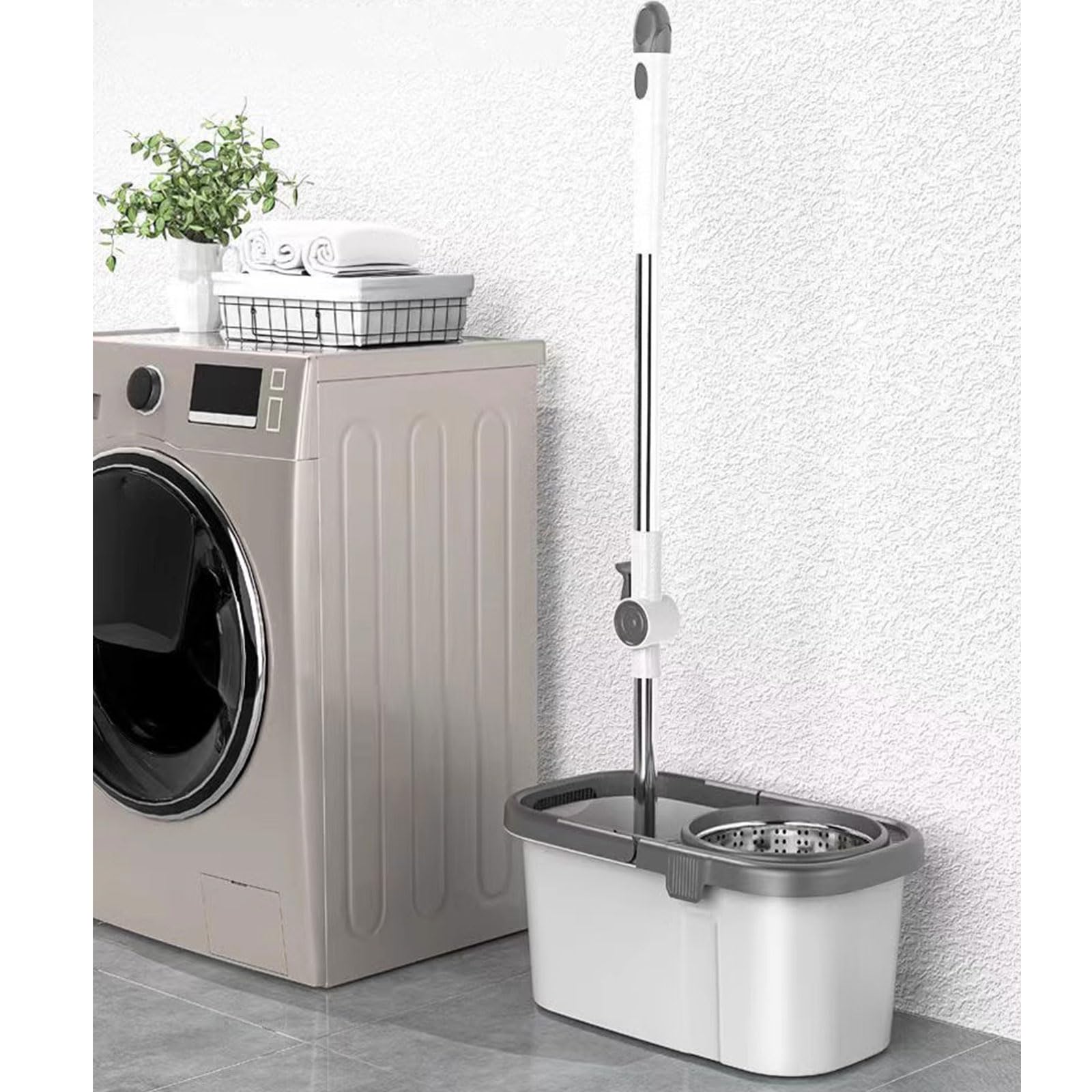 Este Juego de fregona giratoria y Cubo para el hogar - Sistema de Limpieza de Suelos con autoescurrido - Recambios adicionales de 5 Cabezales de fregona de Microfibra Lavables para la limpie