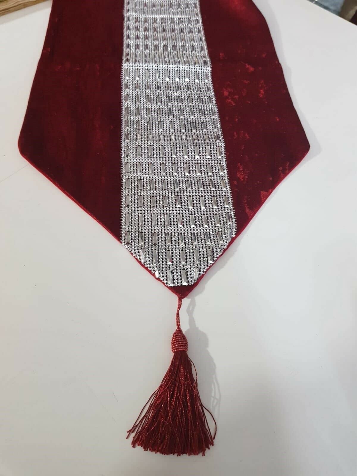 New Diamante Crushed Velvet Table Runner Dining Sparkle Tasseled Edges 198 x 32 cm (Red, 198 x 32 cm)