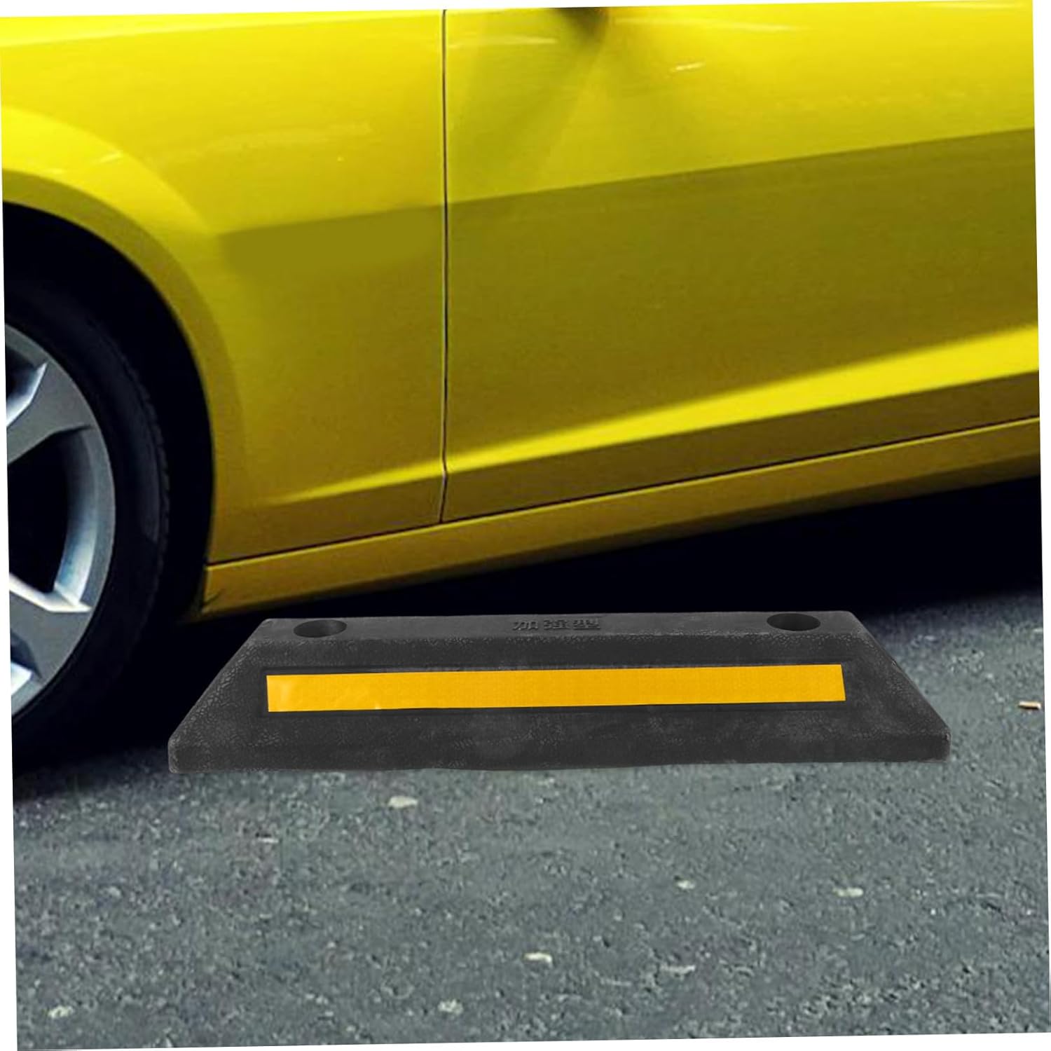 Rubber Parking Stopper for Garage Compact Wheel Stopper with Bright Reflective Stripes Easy Installation Vehicle Parking Block for Driveway and Garage Use