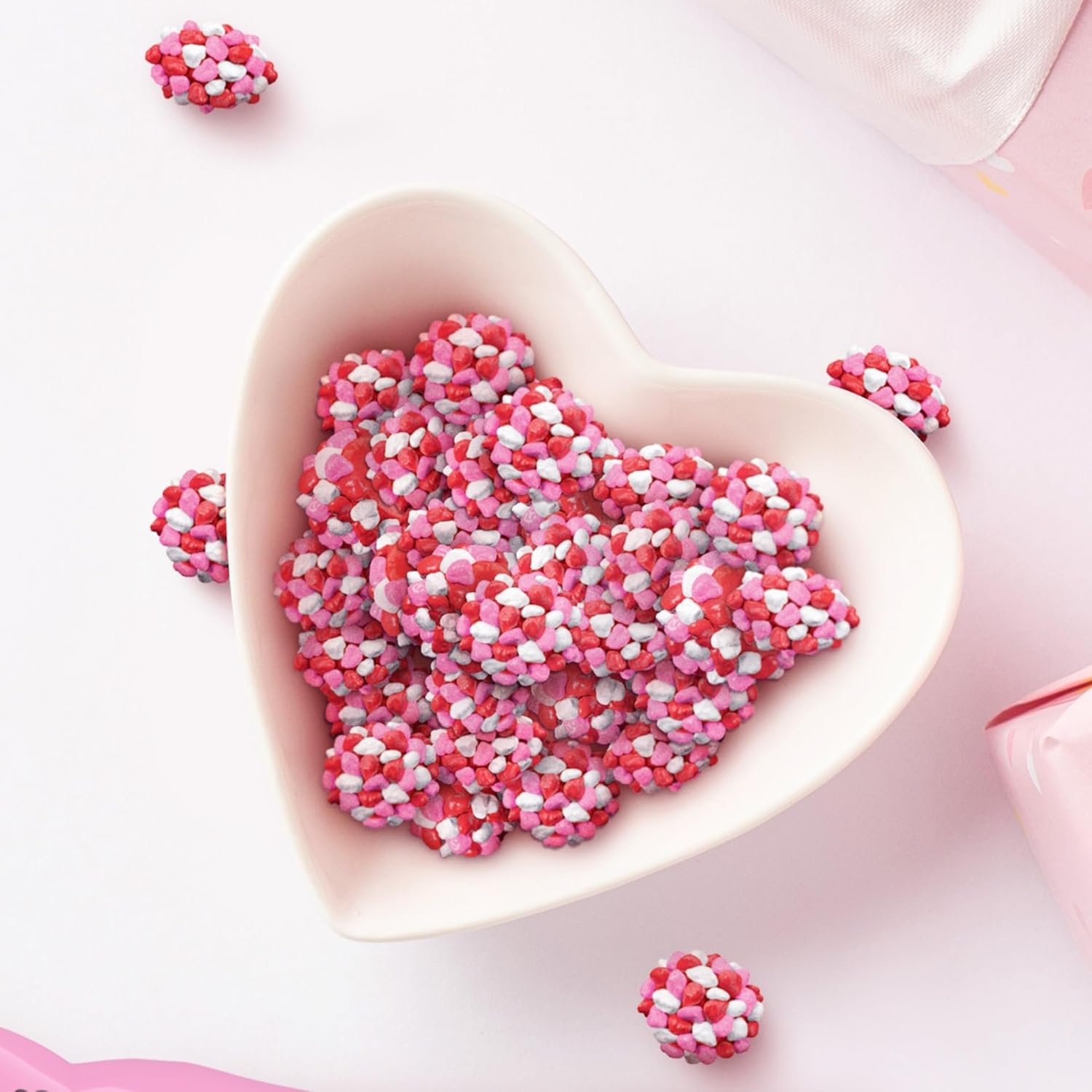 NERDS Valentine's Gummy Clusters, Classroom Exchange Pouches, 10 oz, 20 Count