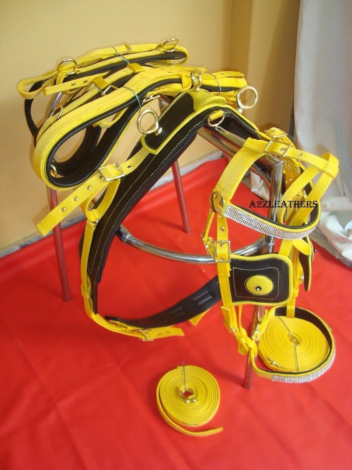 AMAZING HORSE STUFF Yellow and Black Nylon Horse Driving Harness (Cob) : Pet Supplies