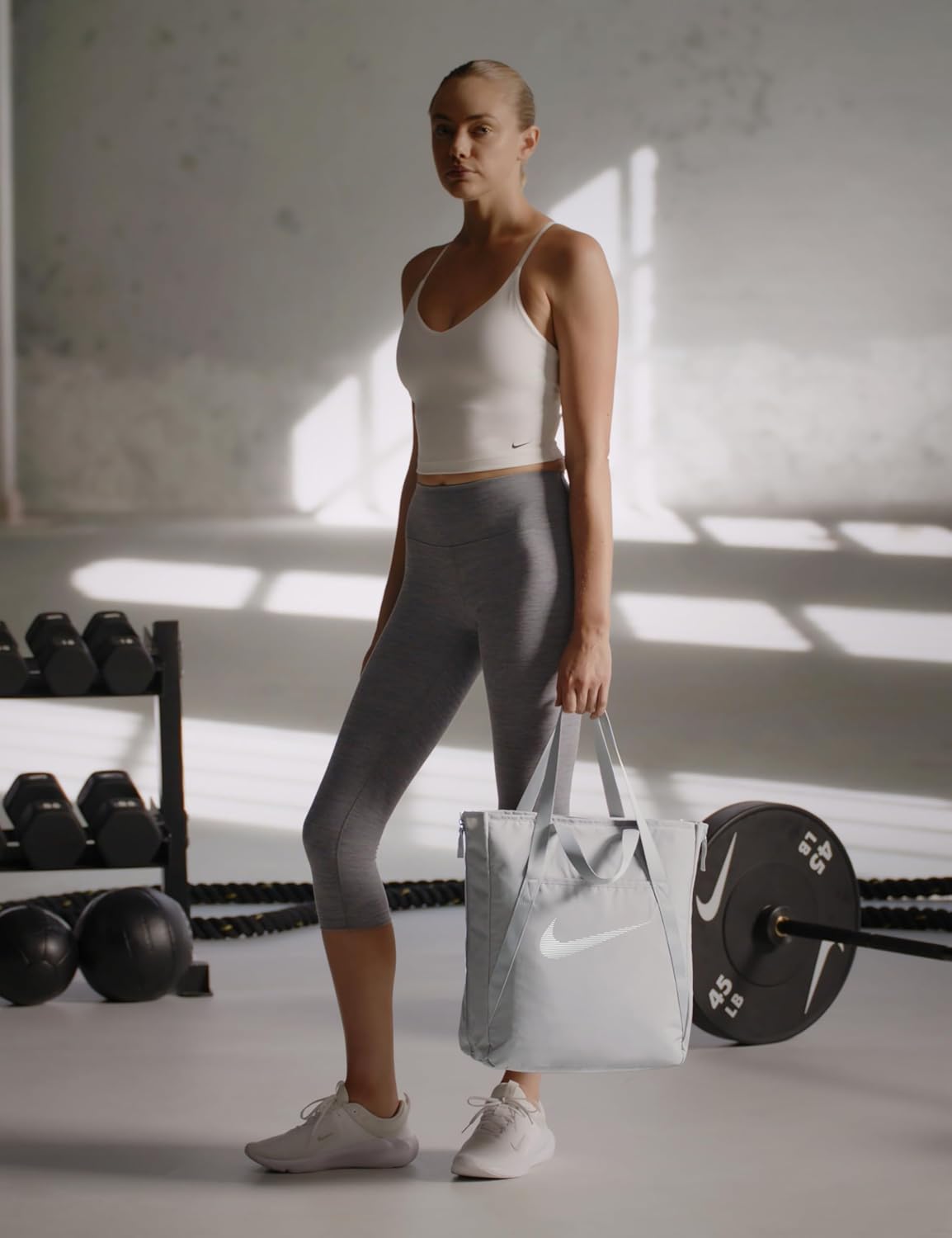 Nike Women's Gym Tote (28L) - Image 3