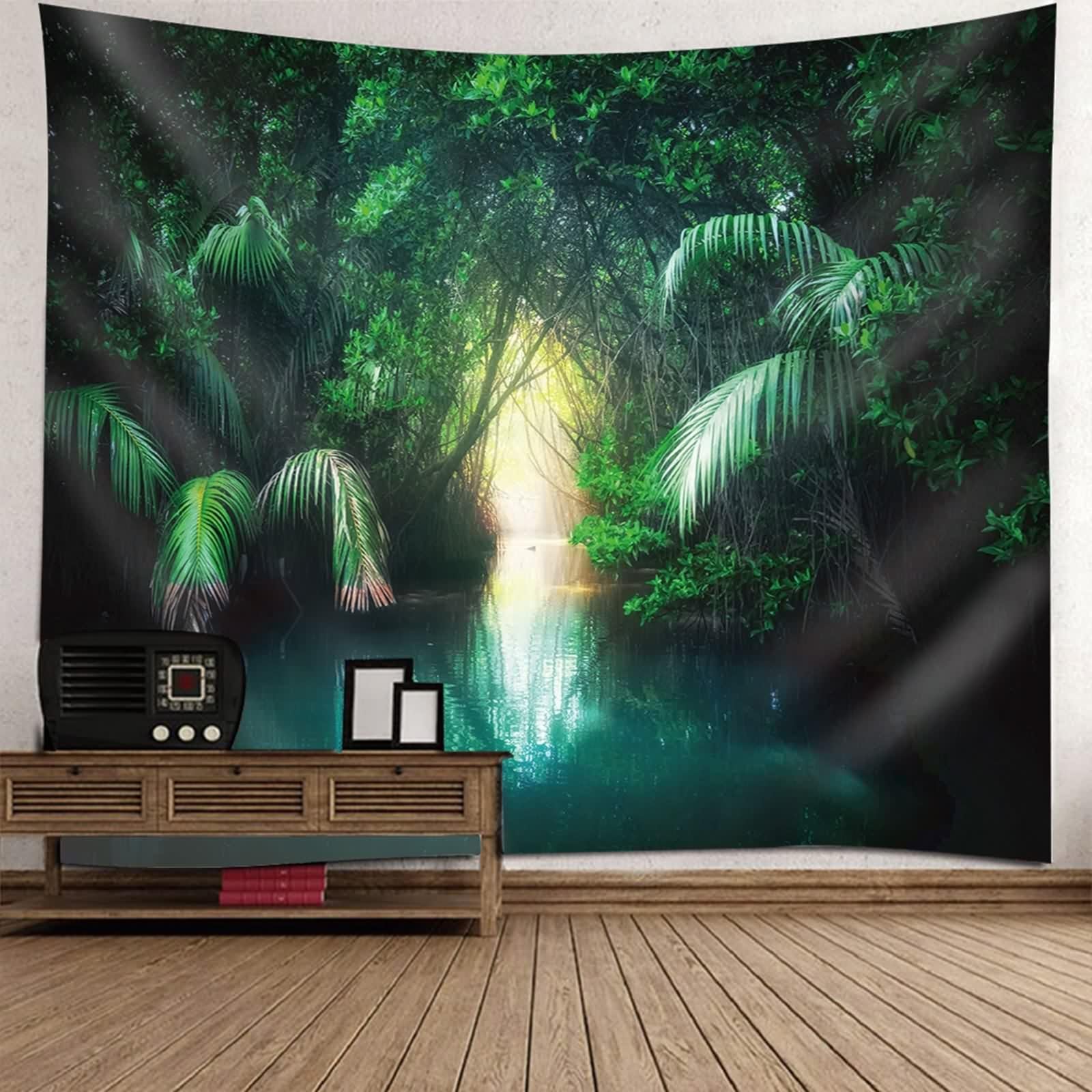 Tapisserie verte pour masquer un mur blanc et réchauffer l'ambiance de la maison