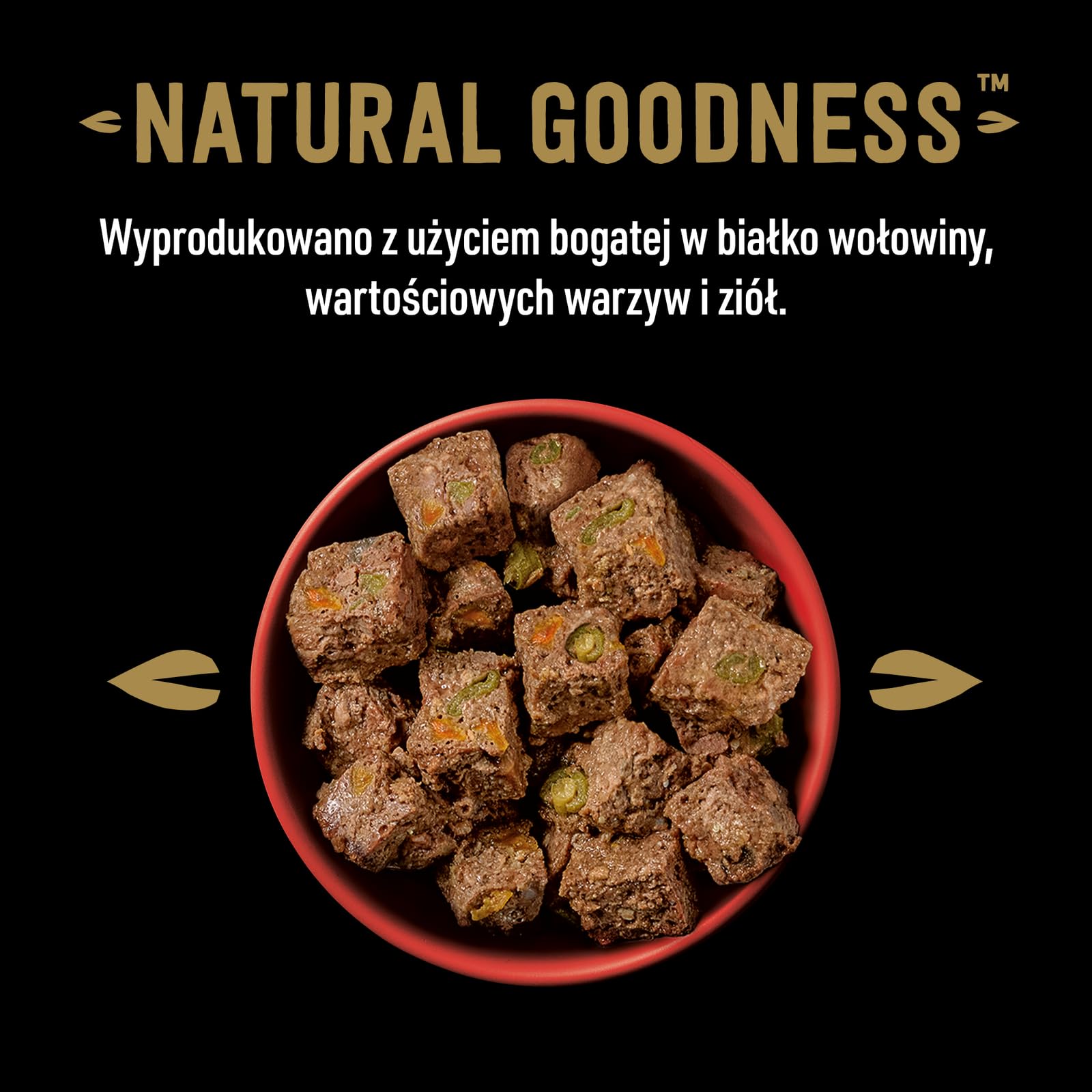 Cesar Natural Goodness Comida húmeda para perros adultos rica en carne de vacuno, adornado con zanahorias, judías verdes y hierbas, lata de 12 x 400 g