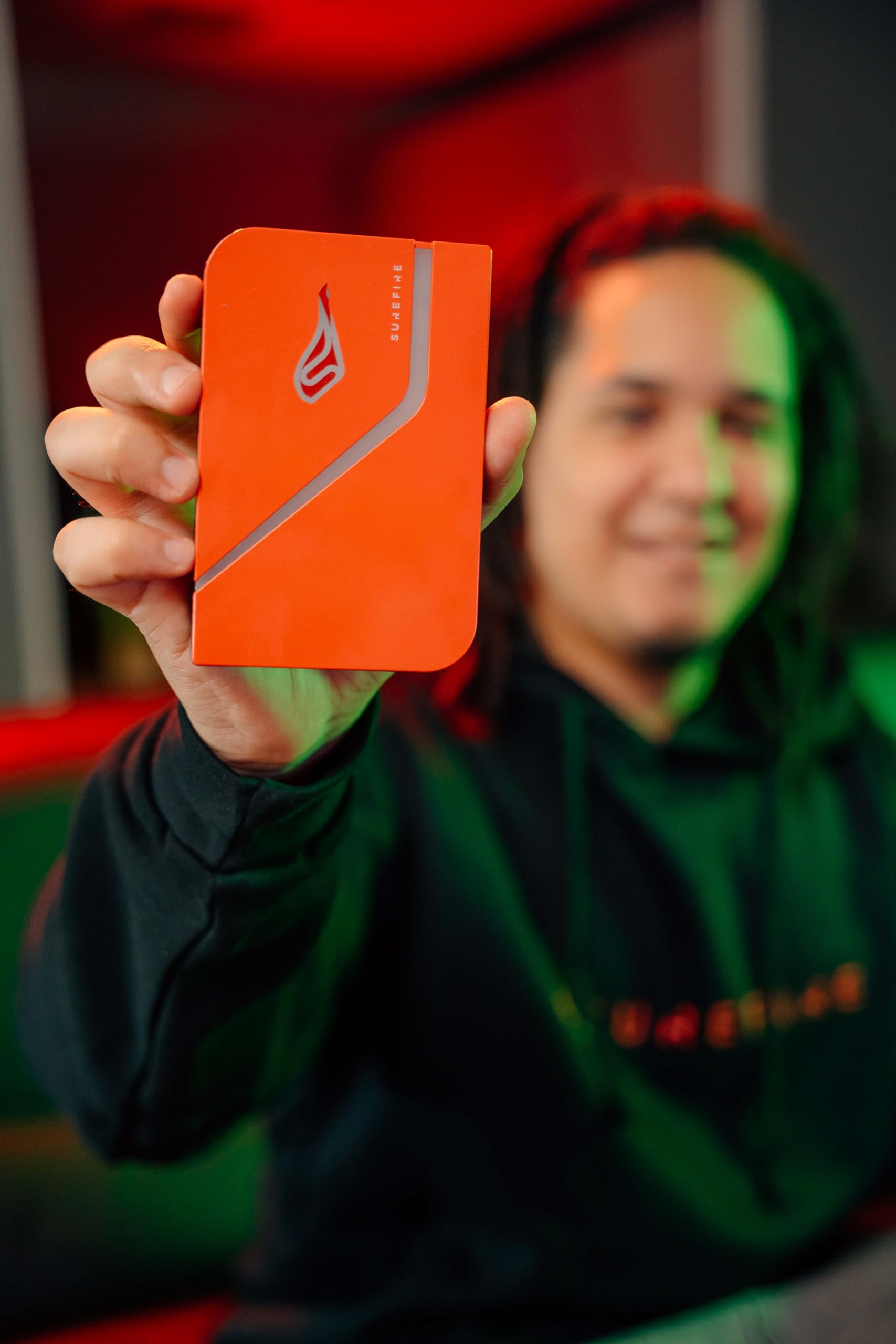 SureFire Gaming SSD – 2 TB Externe Harde Schijf, USB 3.2 Gen 1, Draagbaar, RGB-verlichting, Compatibel Met PS5, Xbox, Mac En Windows, Rood