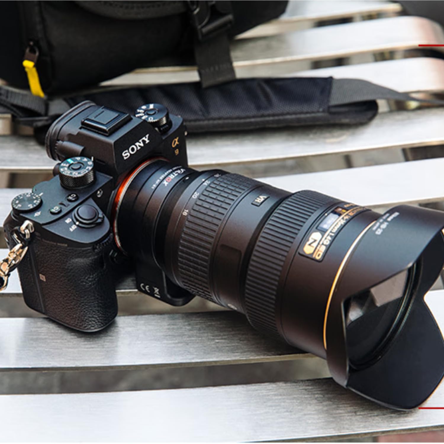 VILTROX NF-E1 Autofocus Adattatore per Obiettivo per Nikon F Lente a Sony E-Mount Fotocamera A9 A7RIII A7RII A7III A7II A6500 A6300 A6400