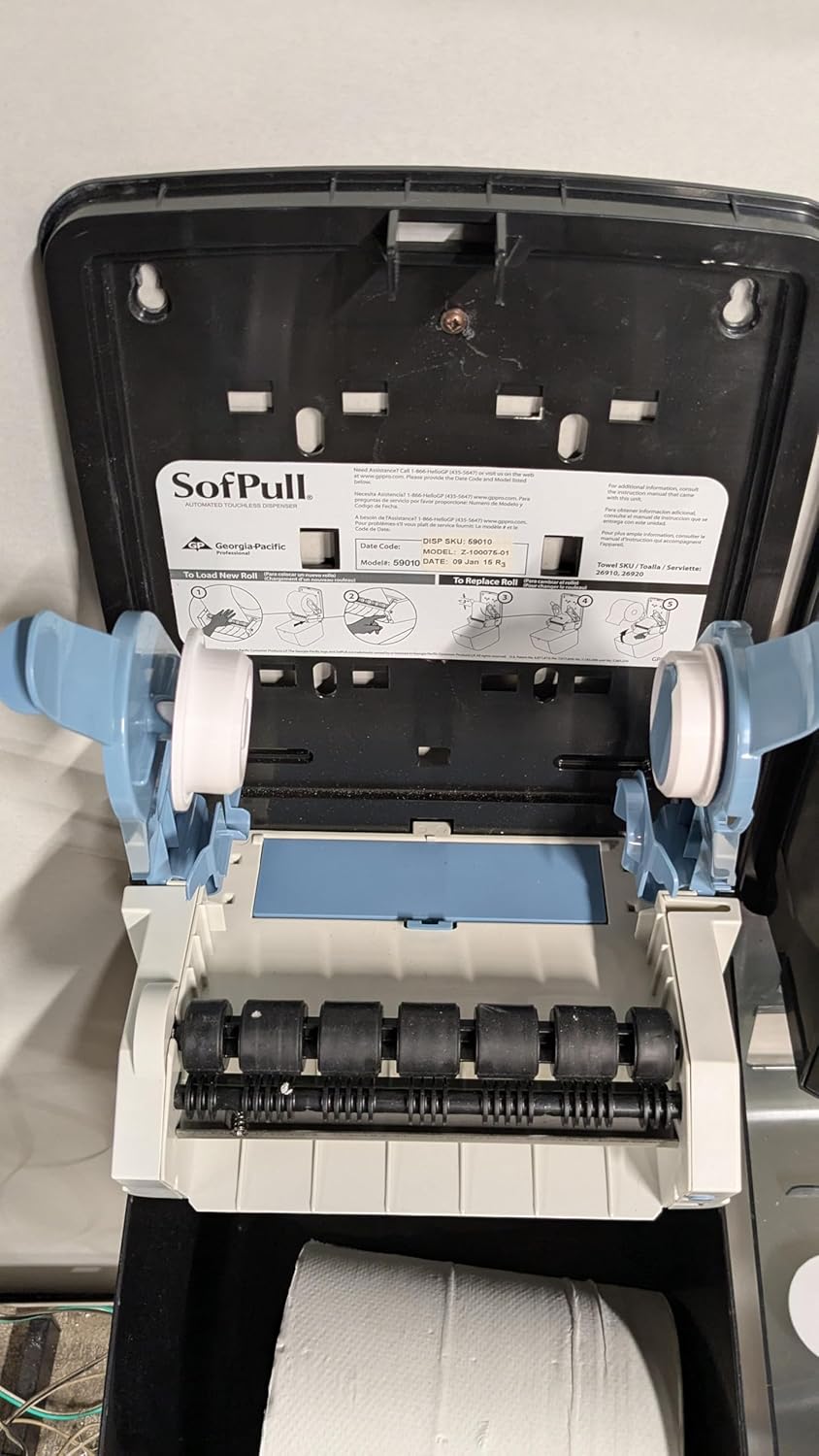 Adapters Compatible with Georgia Pacific SofPull Dispenser. Replaces 26470, 266910, 26910 Paper Towel roll. Or replacment end caps avalible. (SofPull Dispenser #59010 2" core Adapter)