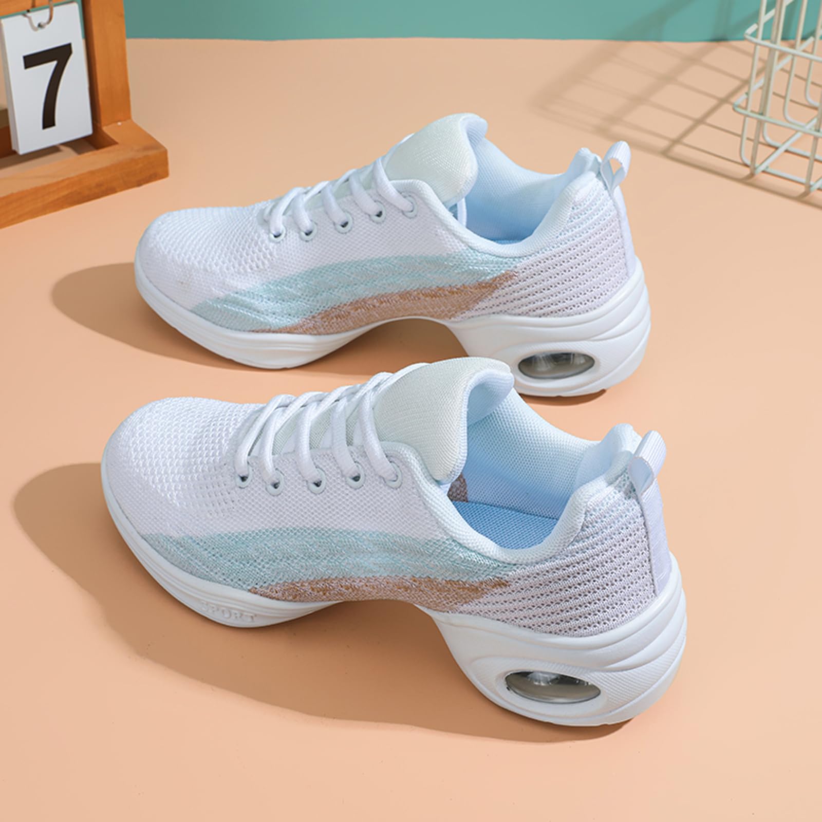 Damskie buty do tańca, buty jazzowe, sznurowane, lekkie, oddychające, buty sportowe