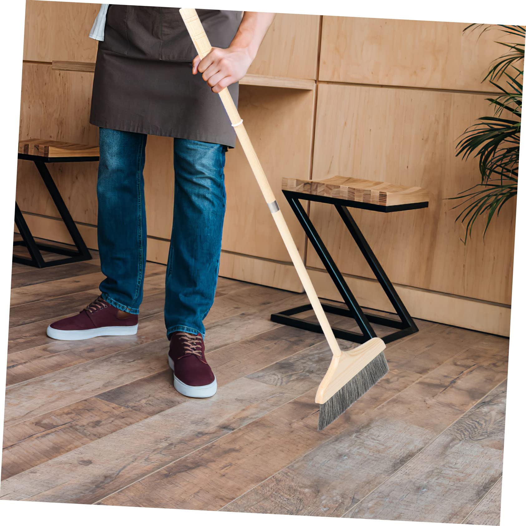 GLEAVI Scopa da Cucina Manico in Legno, Setole Morbide per Pulizia Efficiente di Pavimenti e Tappeti Indoor, per Rimuovere Polvere e Peli