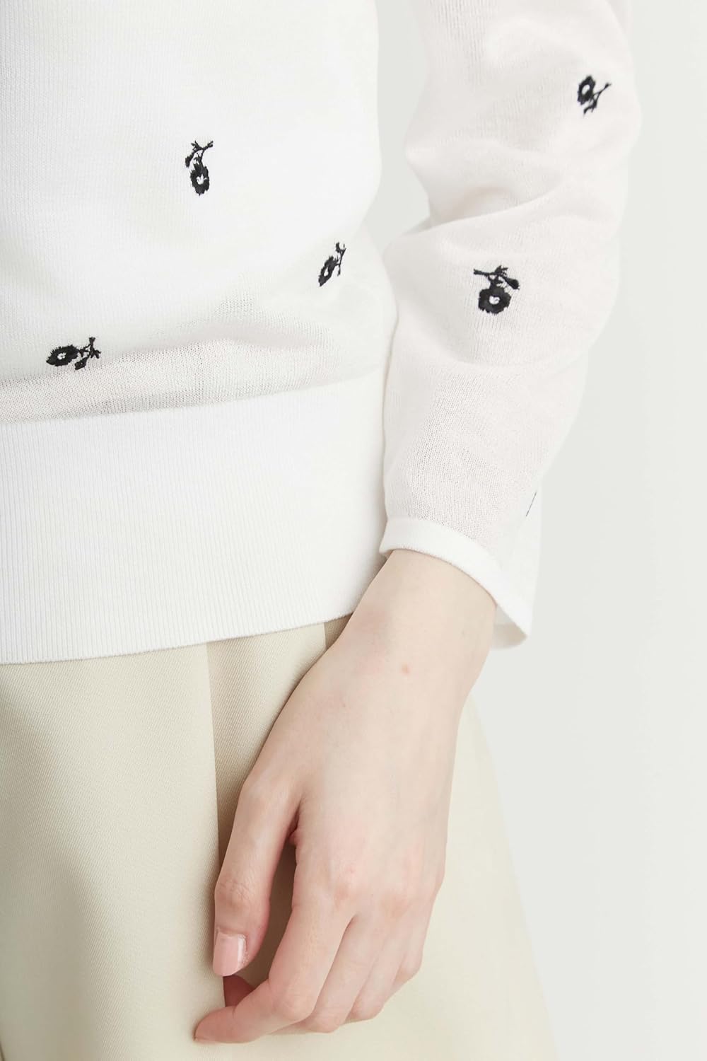 AMD 20インチ ブラック TRIANGLE245/40R20 2024製 AMD 20インチ ブラック TRIANGLE245/40R20 2024製 TRIANGLE