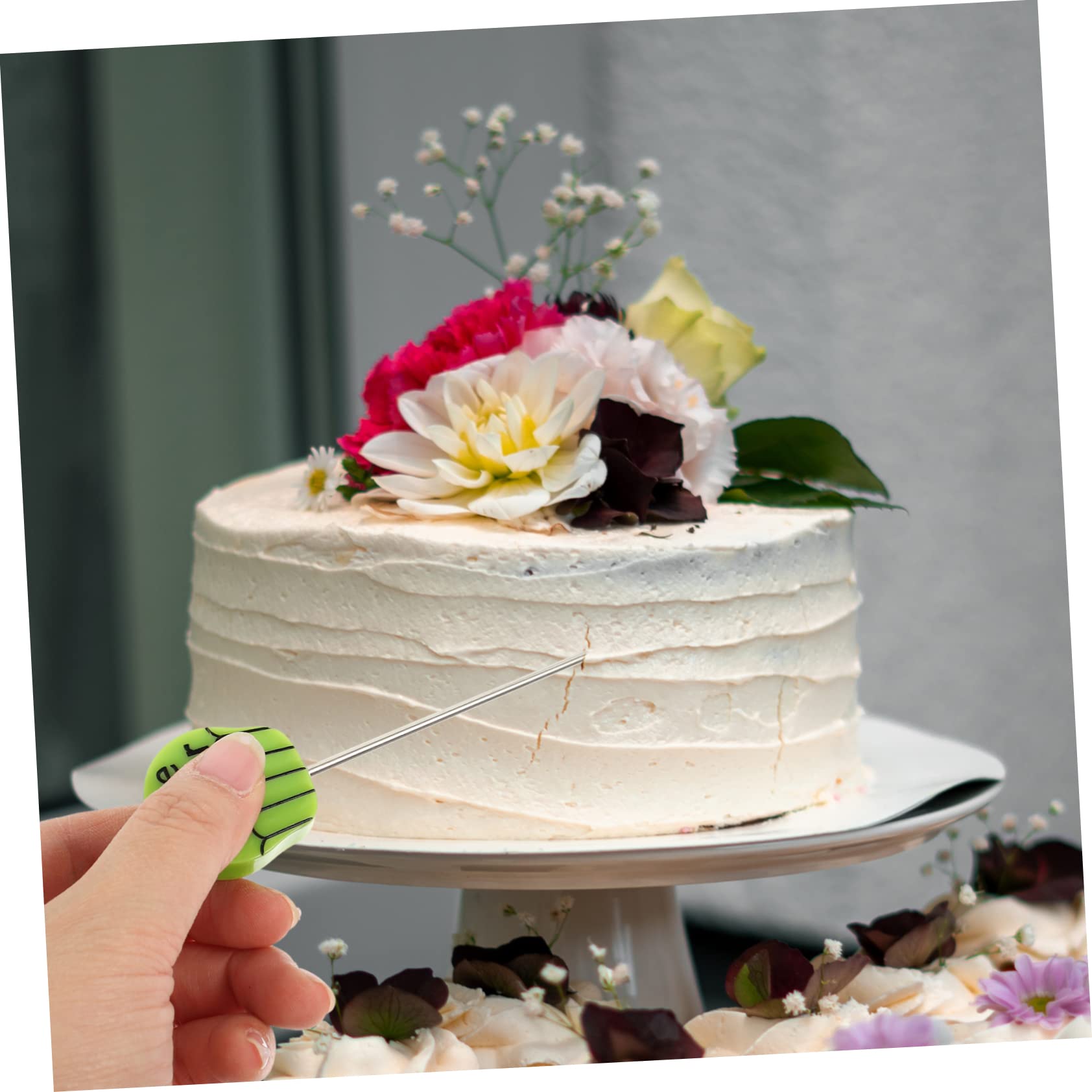 SOLUSTRE 2Pcs Cake Test Sticks Stainless Steel Baking Probes with Ergonomic Handle for Easy Cake Testing for Muffins and Breads Kitchen Tools for Home Bakers