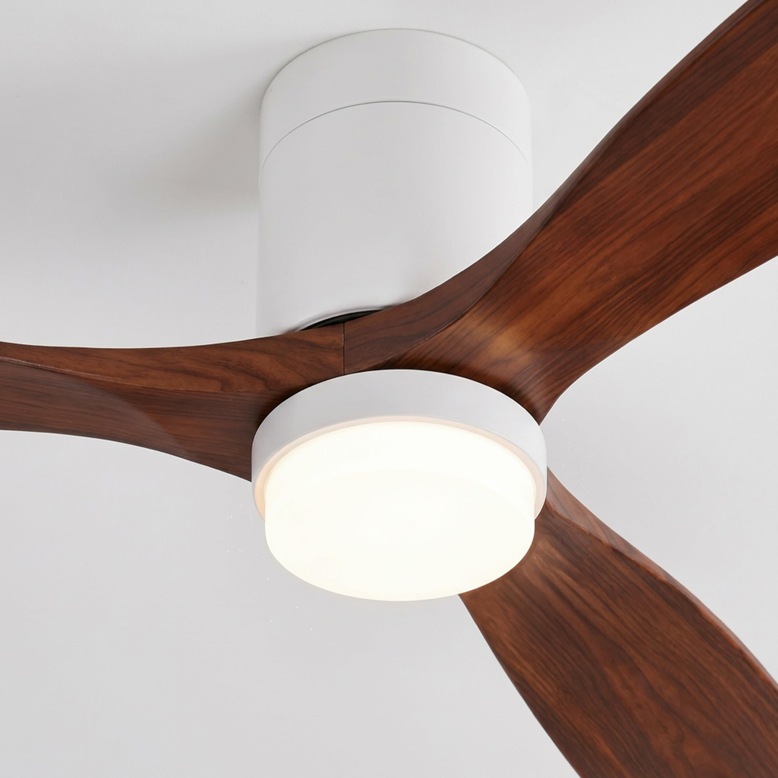 SWEISS Ventilador de techo FLOW26, 132 cm, Iluminación integrada, 40 W, 6 velocidades de ventilación, 3 temperaturas de luz, control remoto, temporizador 8 h, función verano/invierno, 3 aspas ABS