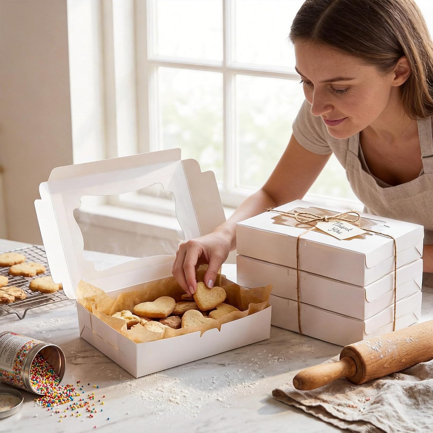 Eaasty 200 Pcs Bakery Boxes 8 x 6 x 2.5 Inch Rectangle Cookies Boxes with Windows for Pastry Baking, Cupcakes, Donuts, Dessert, Chocolate, Mini Pie Treat Packaging