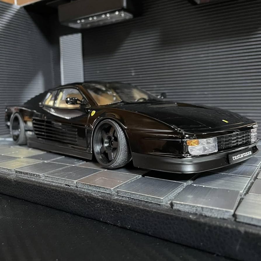 KKスケール 1/18 フェラーリ テスタロッサ モノスペッキオ（カスタム仕様） KKスケール 1/18 フェラーリ テスタロッサ モノスペッキオ