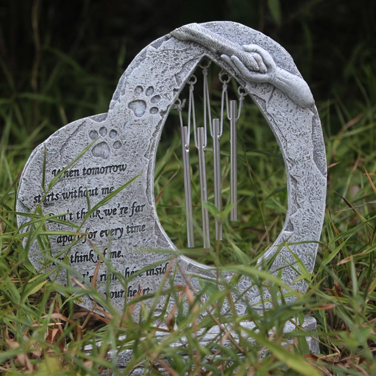 COLLBATH Pet Memorial Stone for Dog and Cat with Wind Chimes Resin Grave Tombstone for Pet Loss Outdoor Memorial Marker for Comfort and Remembrance