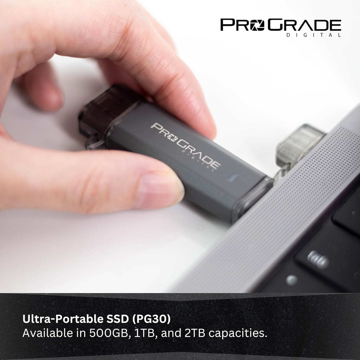 ProGrade Digital 500GB Ultra-Portable SSD, USB-C and USB-A 3.2 Gen 2, Read and Write 1000MB/s (PG30)