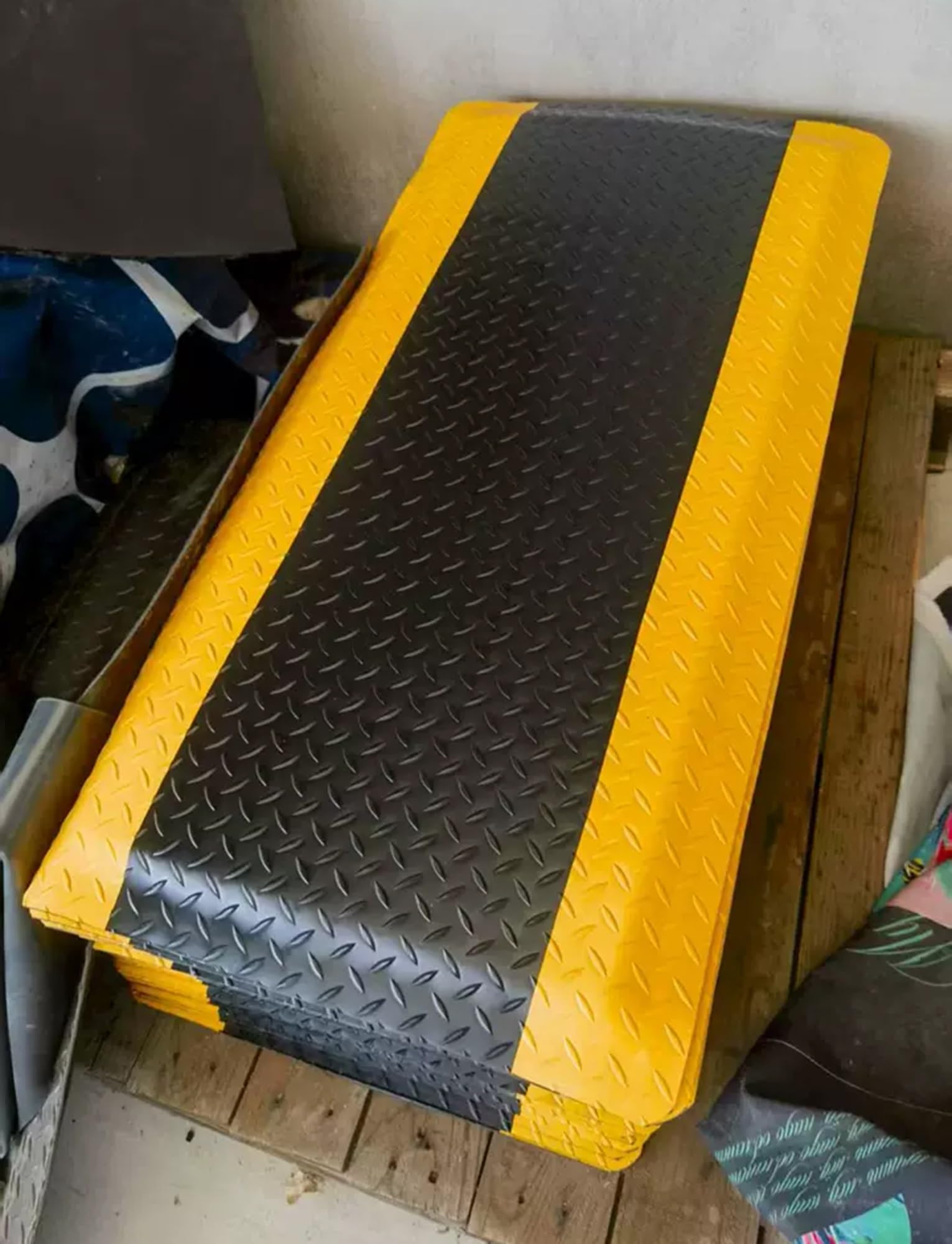 CAFIEDR 20Mm Thick Anti Fatigue Mat With Esd Protection, Conductive Rubber Floor Mat For Anti-Static Workbenches, Garage, Warehouse* Industrial Safety.Black2-1.6x3.3ft/50x100cm